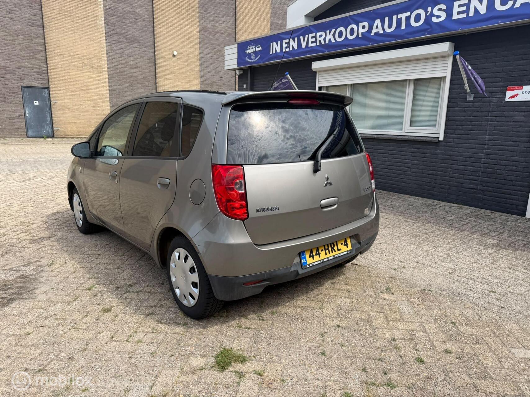 Foto van Mitsubishi Mitsubishi Colt