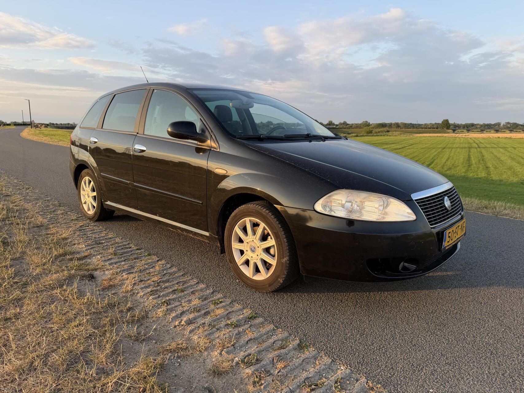 Foto van Fiat Fiat Croma