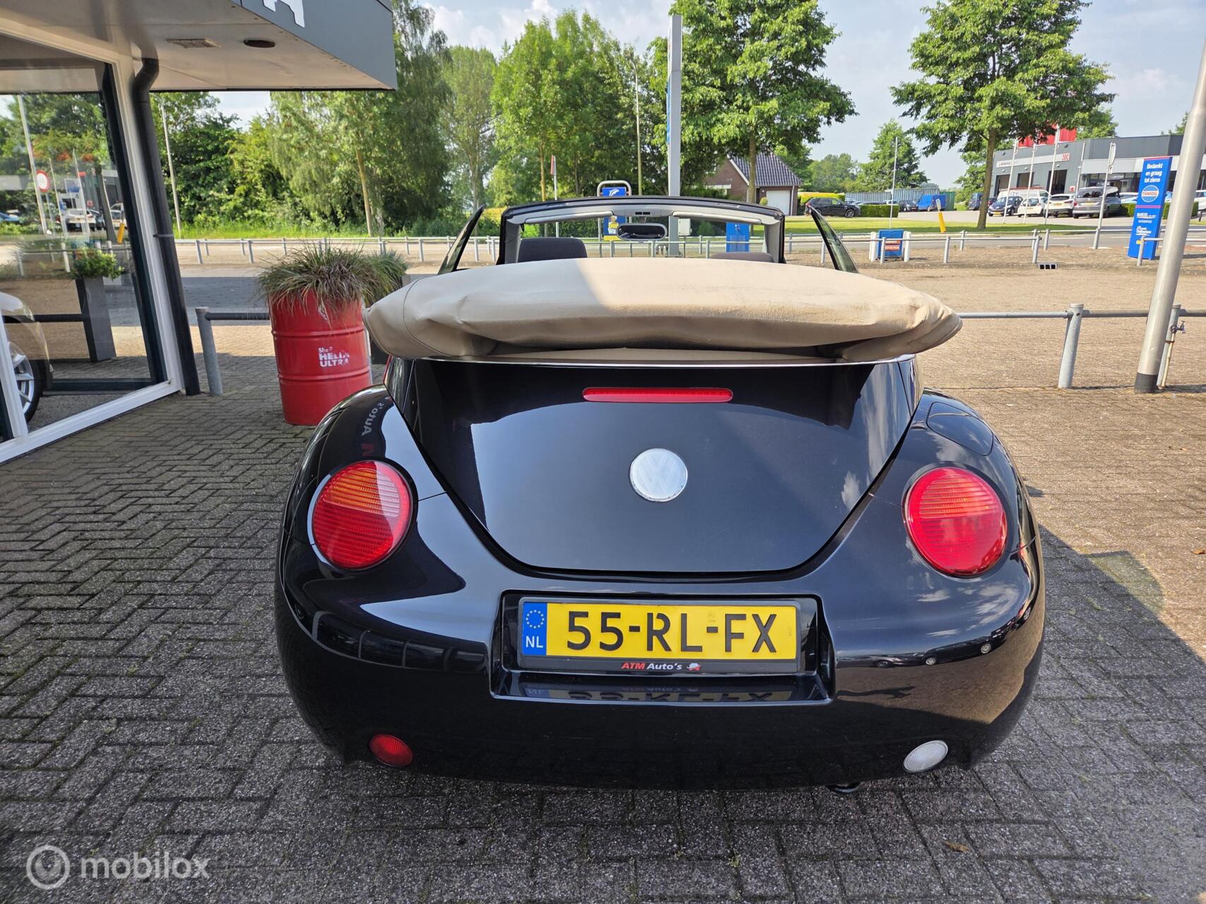 Foto van Volkswagen New Beetle Cabriolet