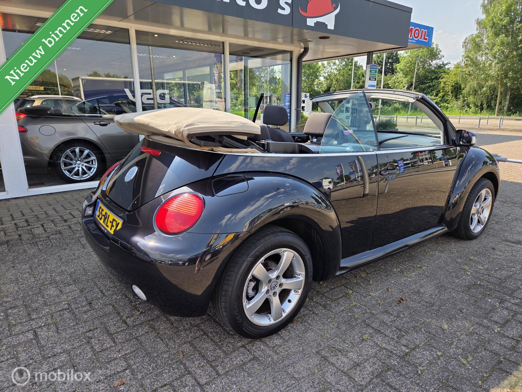 Foto van Volkswagen New Beetle Cabriolet