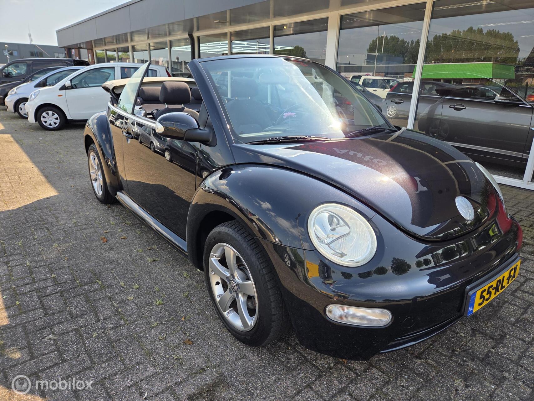 Foto van Volkswagen New Beetle Cabriolet