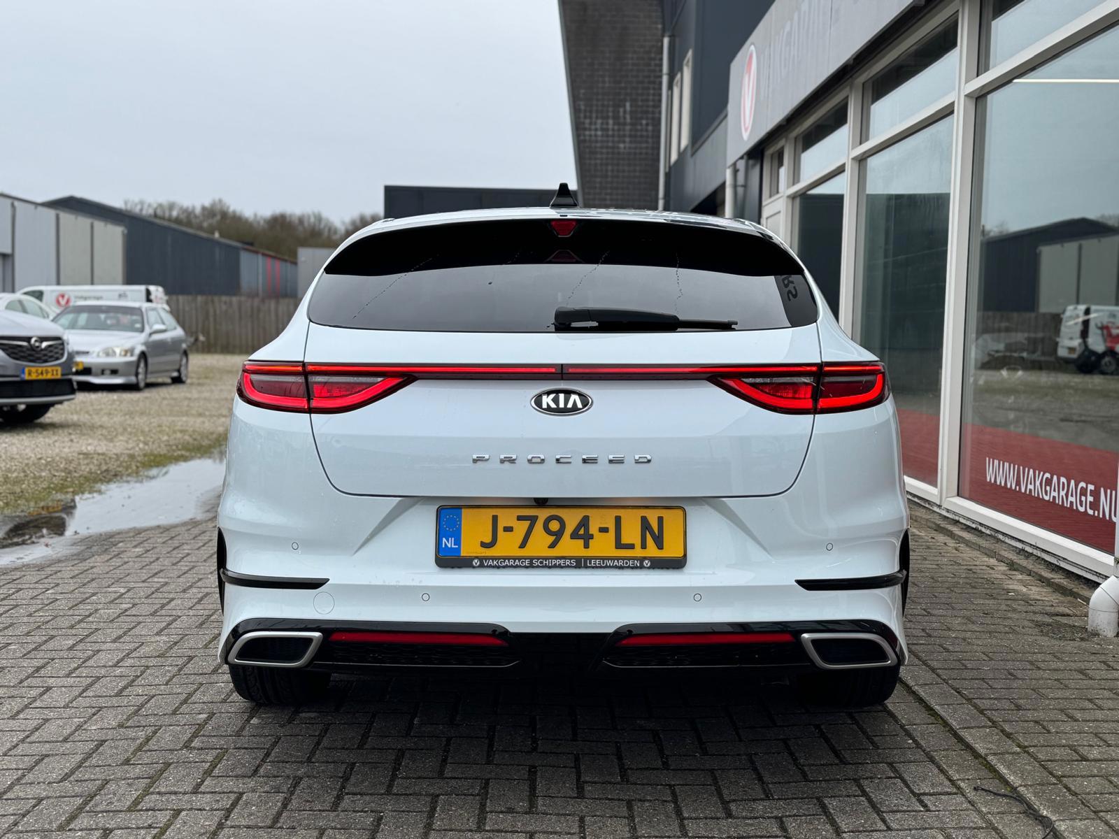 Foto van Kia Proceed