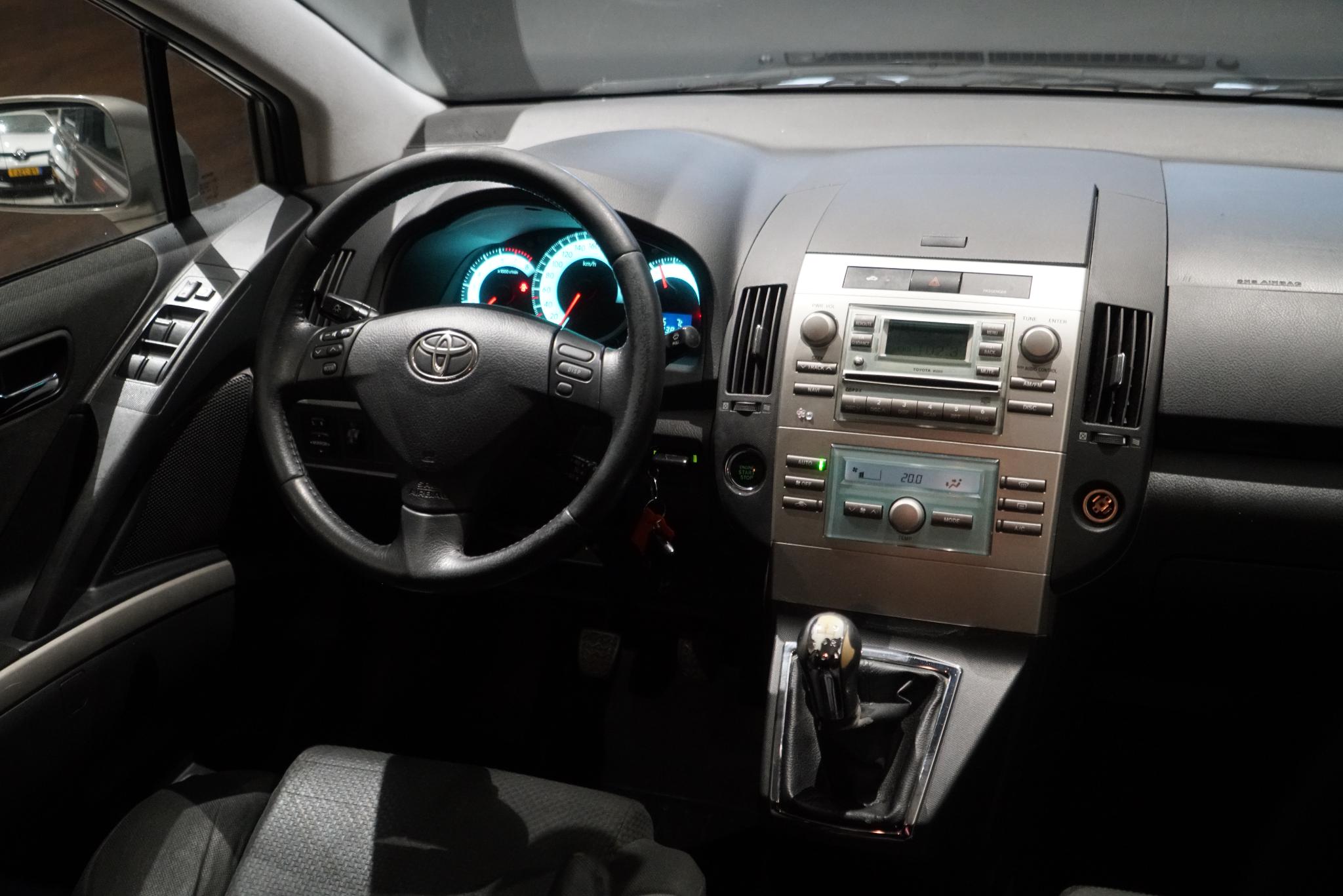 Foto van Toyota Toyota Corolla Verso