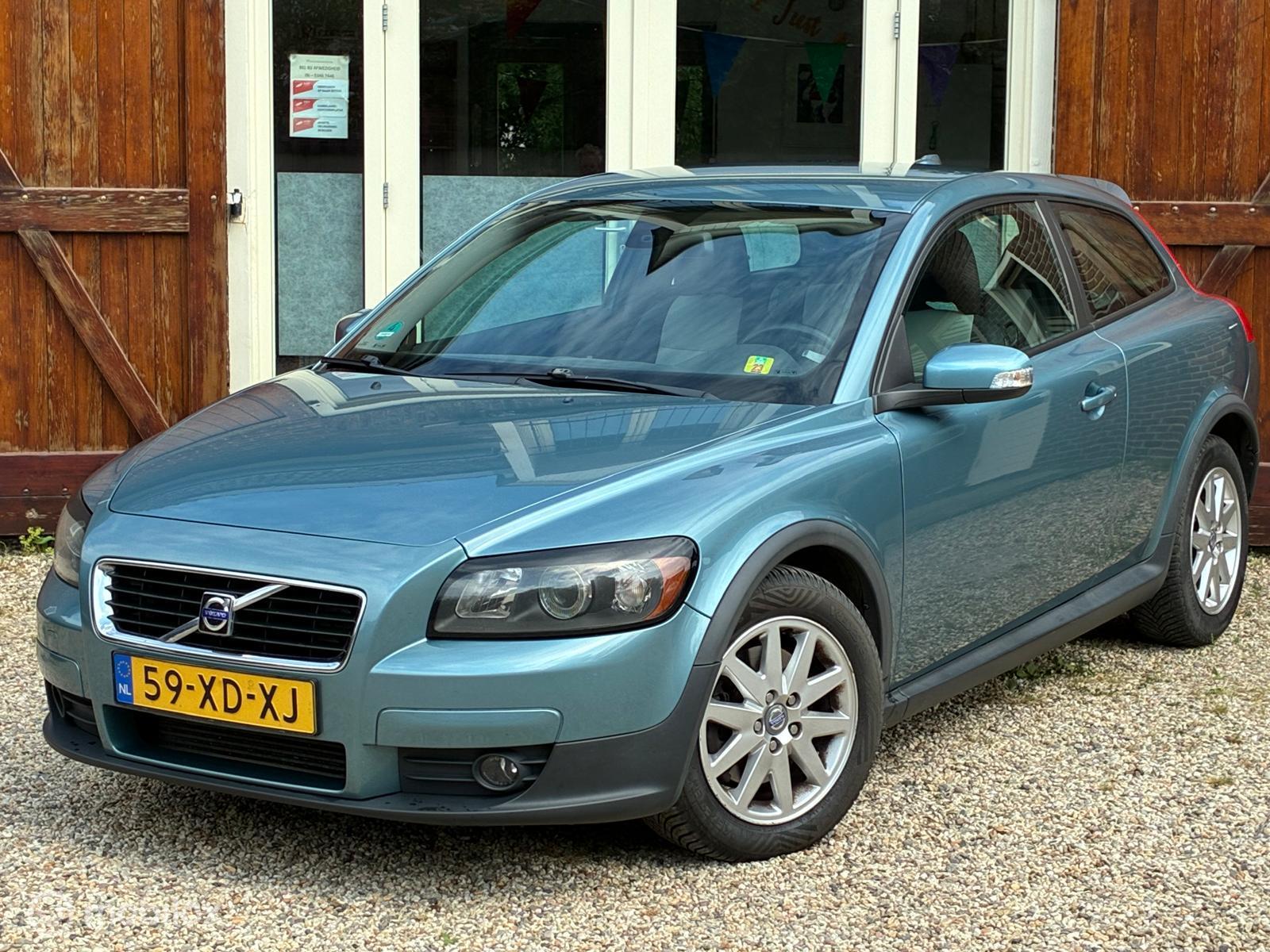 Volvo C30 2.4 D5 5-cilinder diesel Automaat met trekhaak 2007 - voorkant