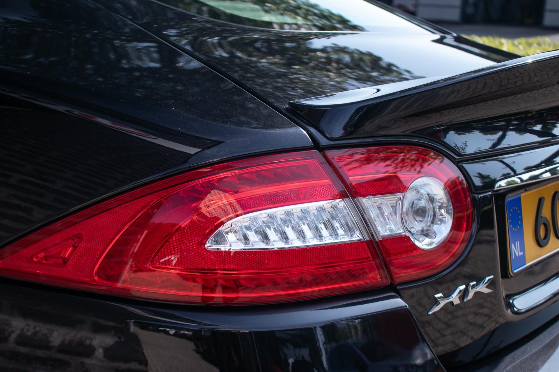 Foto van Jaguar XKR