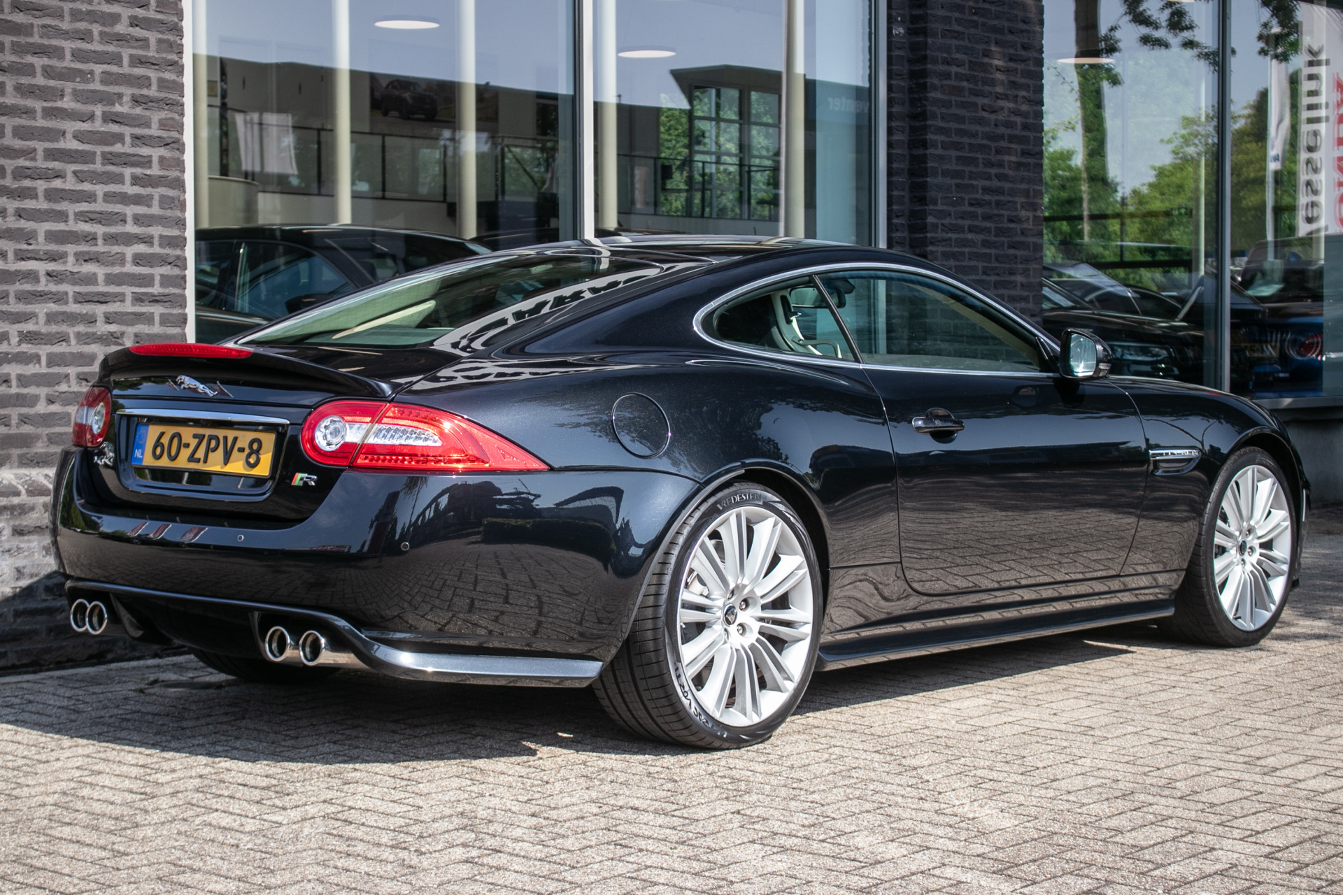 Foto van Jaguar XKR