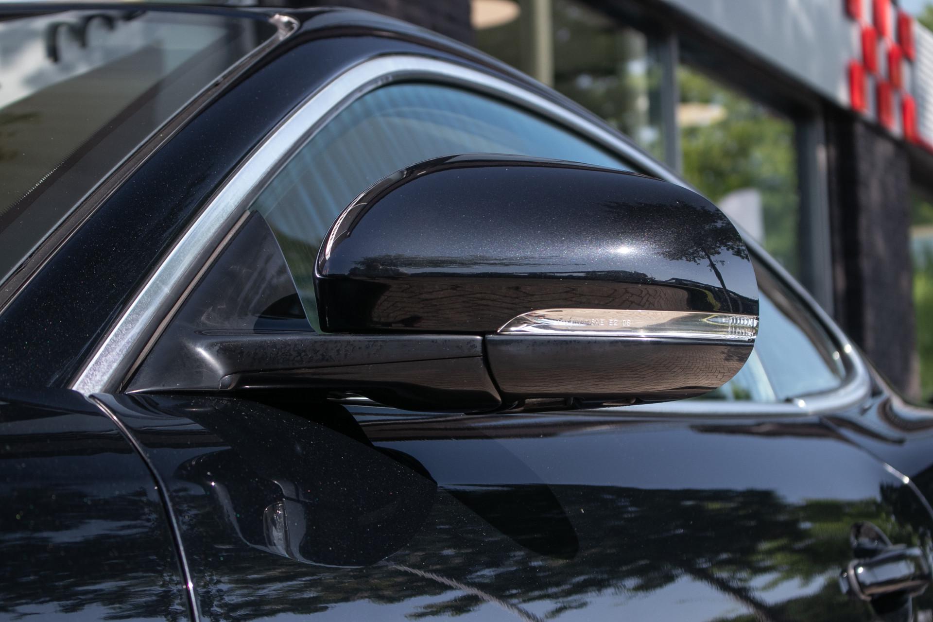Foto van Jaguar XKR