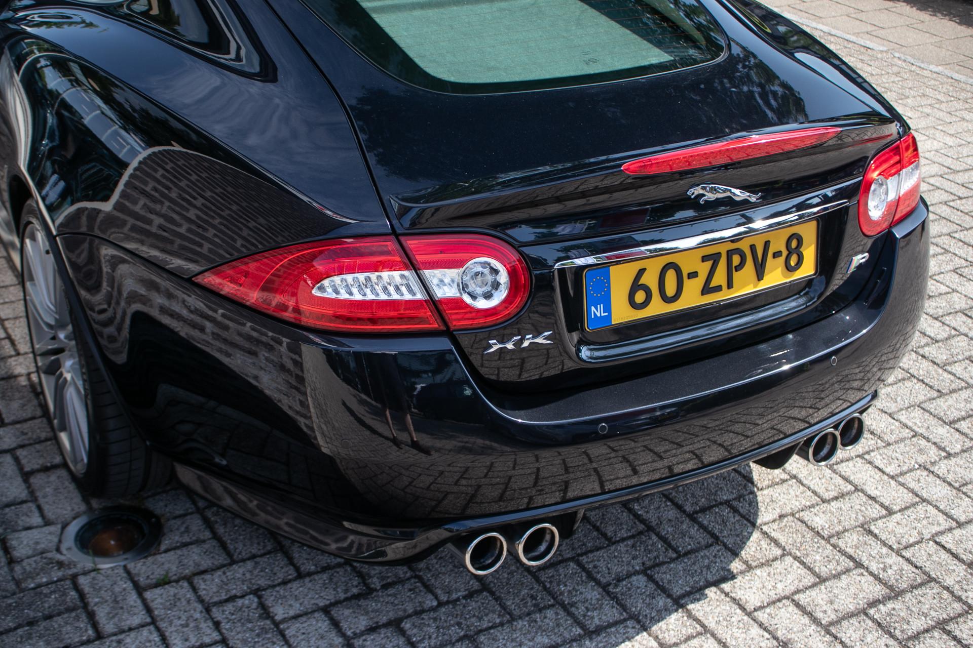 Foto van Jaguar XKR