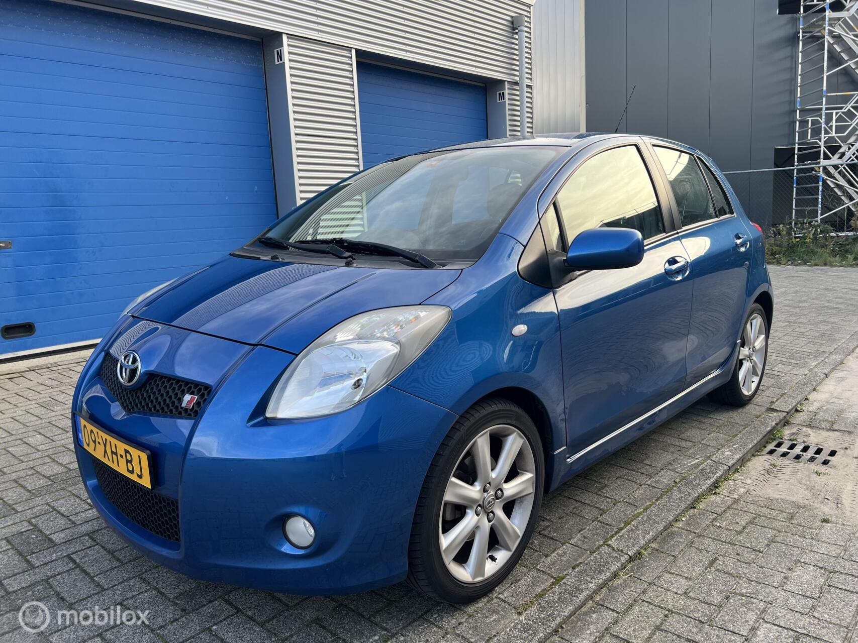 Toyota Toyota Yaris 1.8 VVTi TS | Carplay | Keyless | 2007 - voorkant