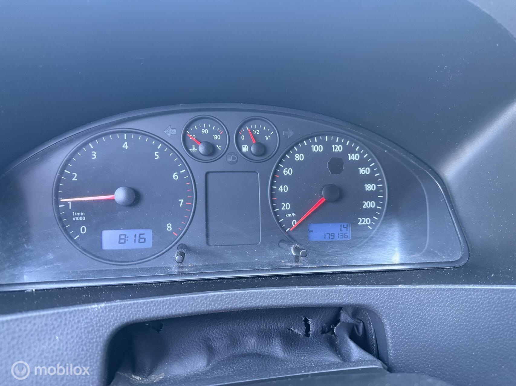 Foto van Volkswagen Caravelle