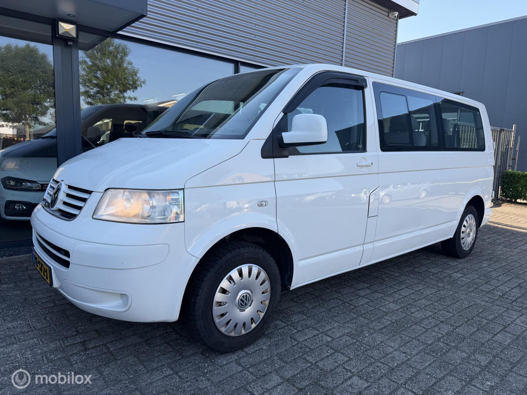 Foto van Volkswagen Caravelle