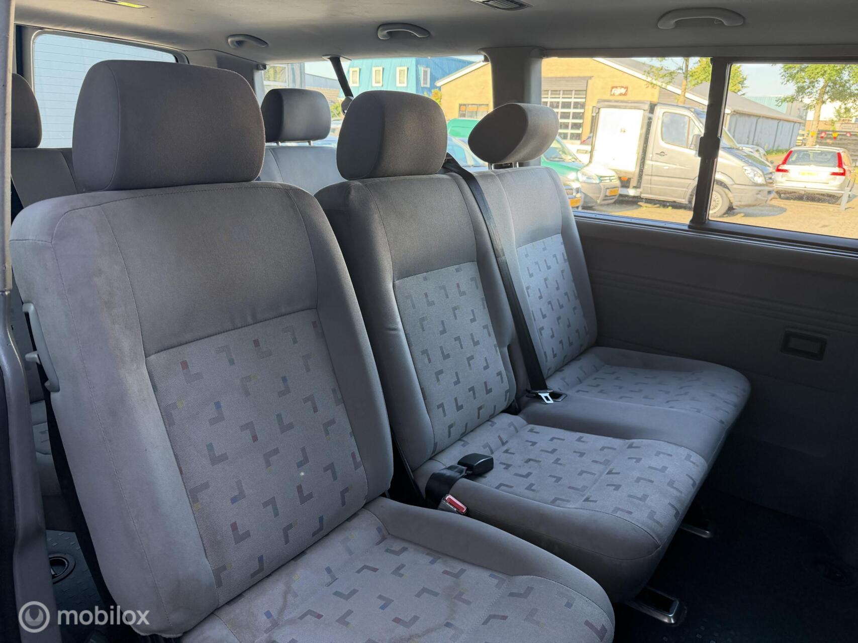 Foto van Volkswagen Caravelle