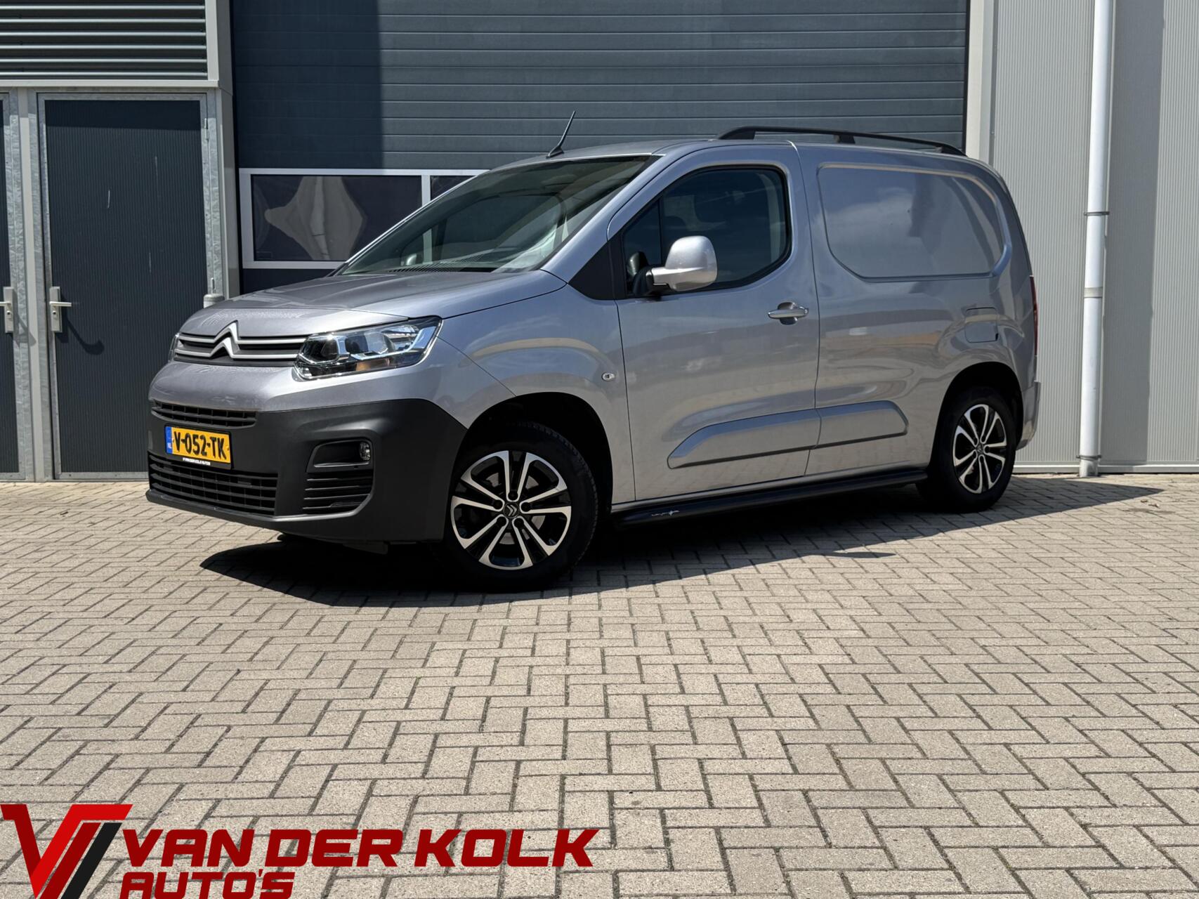 Citroen Berlingo 1.6 BlueHDI Club | Navigatie | Cruise | Camera | Airco | Trekhaak | Lichtmetaal | Sensoren 2018 - voorkant