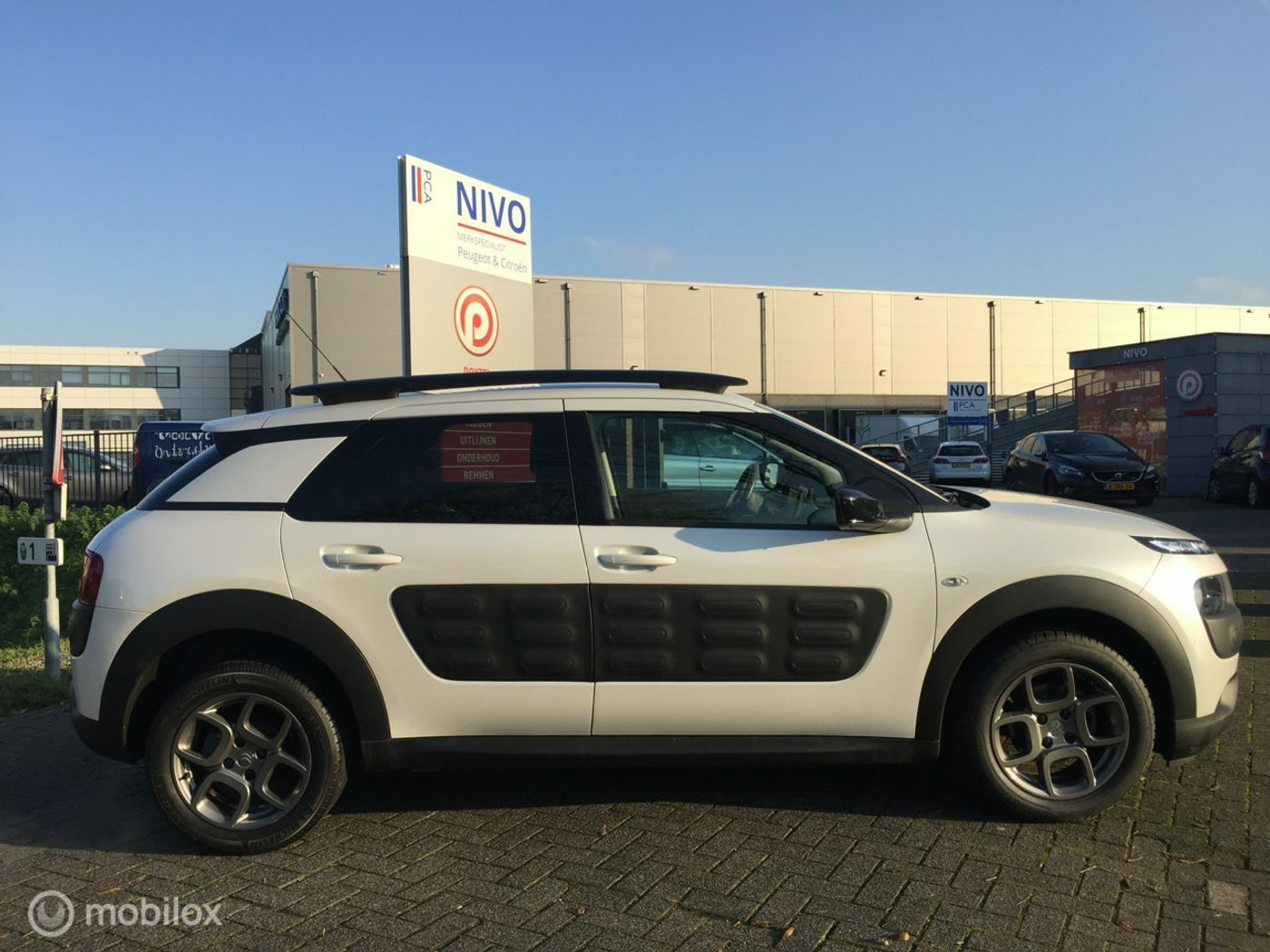 Foto van Citroen C4 Cactus