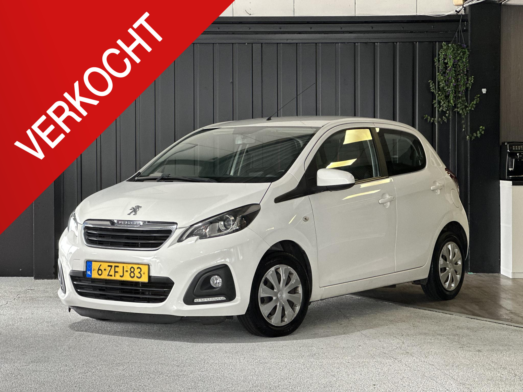 Peugeot Peugeot 108 1.0 VTi Active 2015 - voorkant