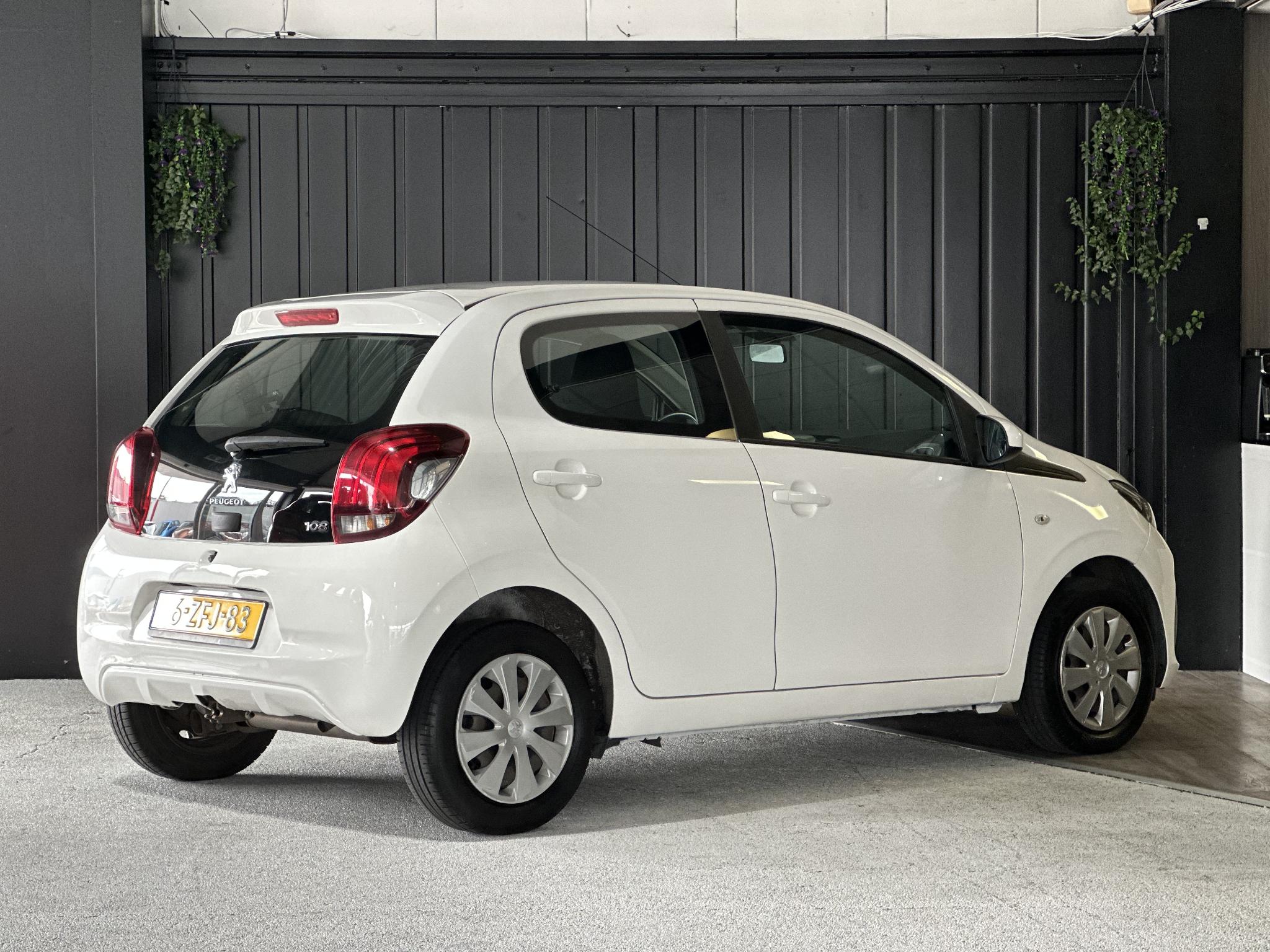 Foto van Peugeot Peugeot 108