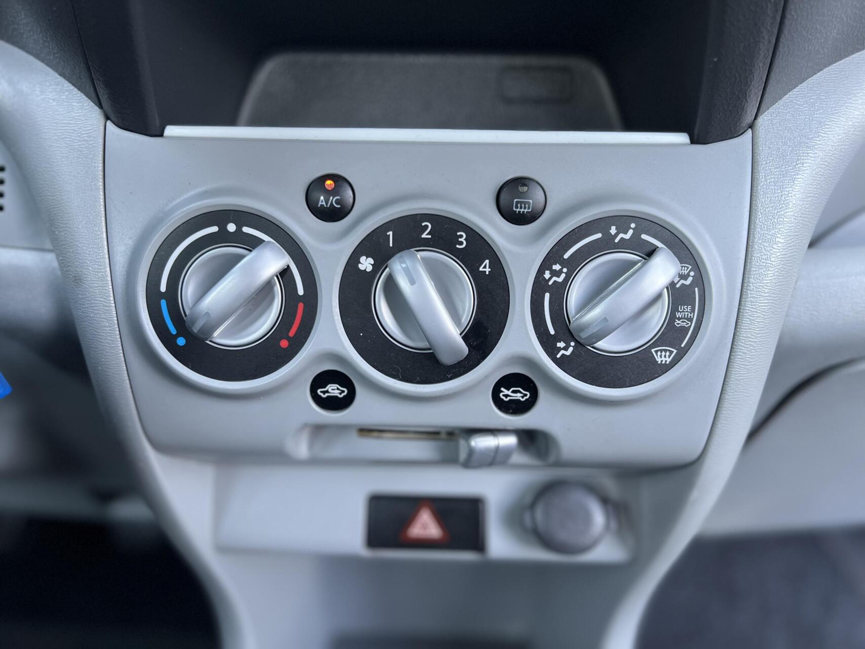 Foto van Nissan Nissan Pixo