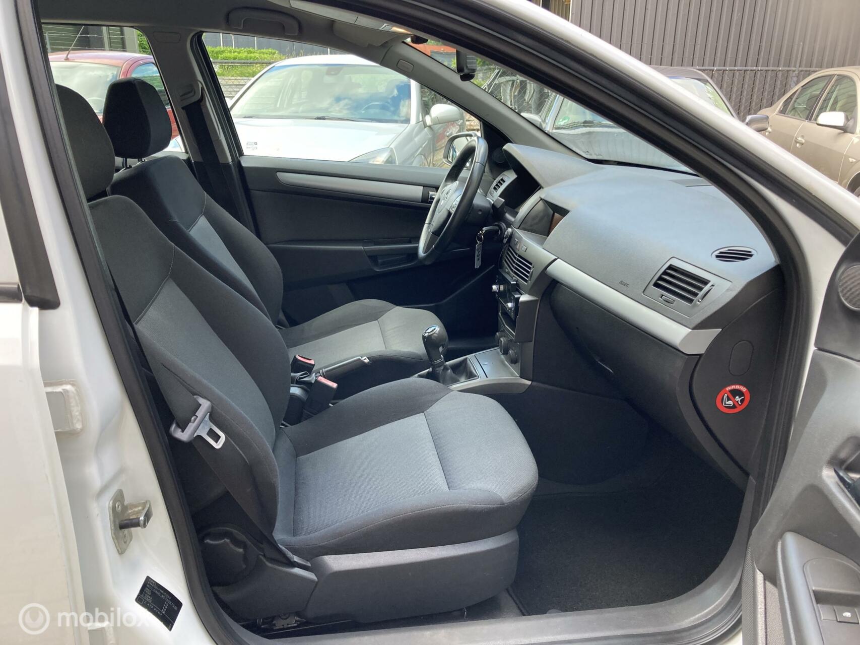 Foto van Opel Astra Wagon