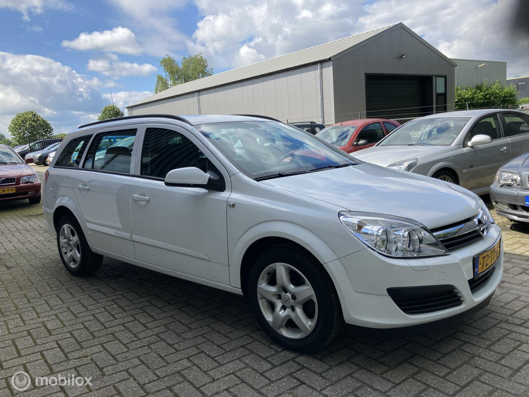 Foto van Opel Astra Wagon