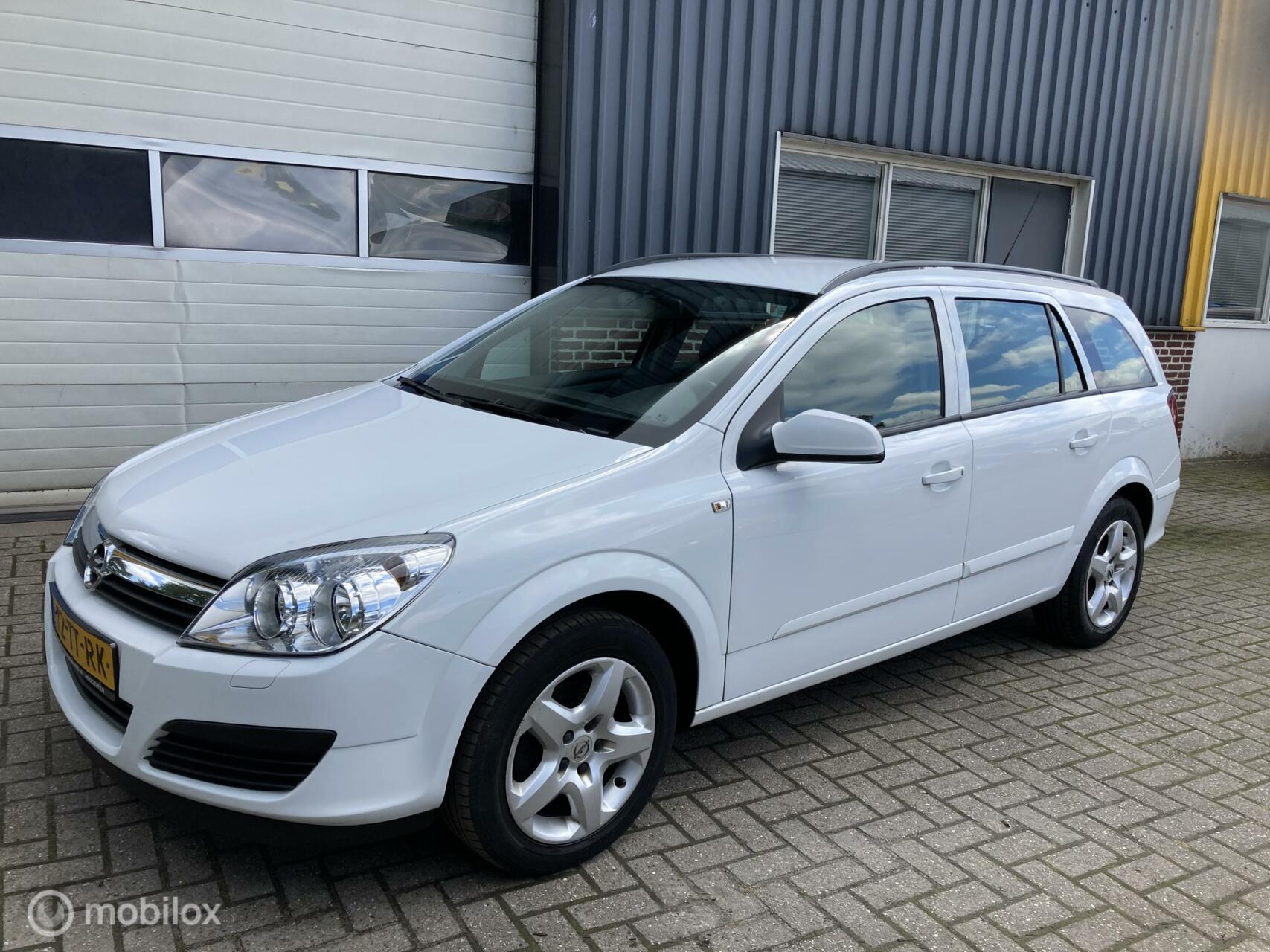 Foto van Opel Astra Wagon