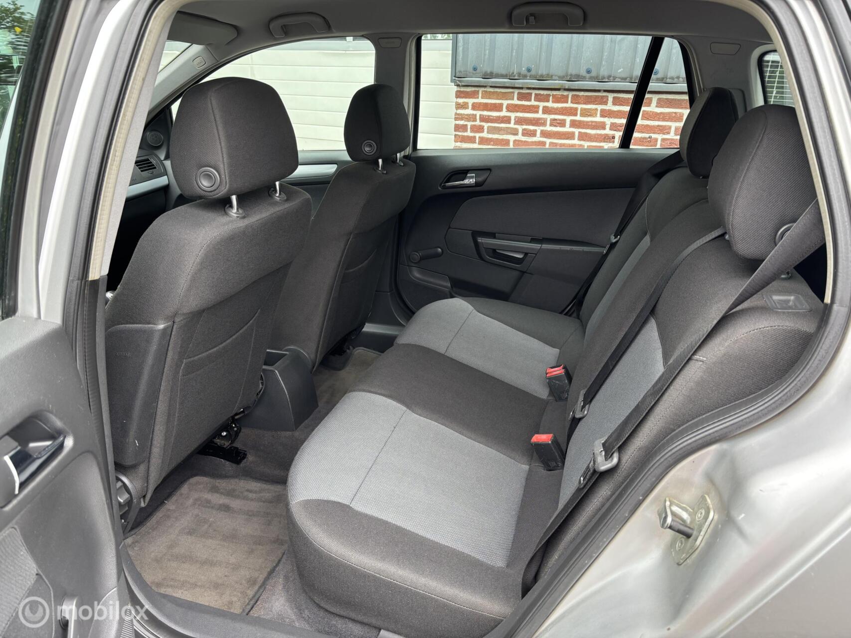Foto van Opel Astra Station Wagon
