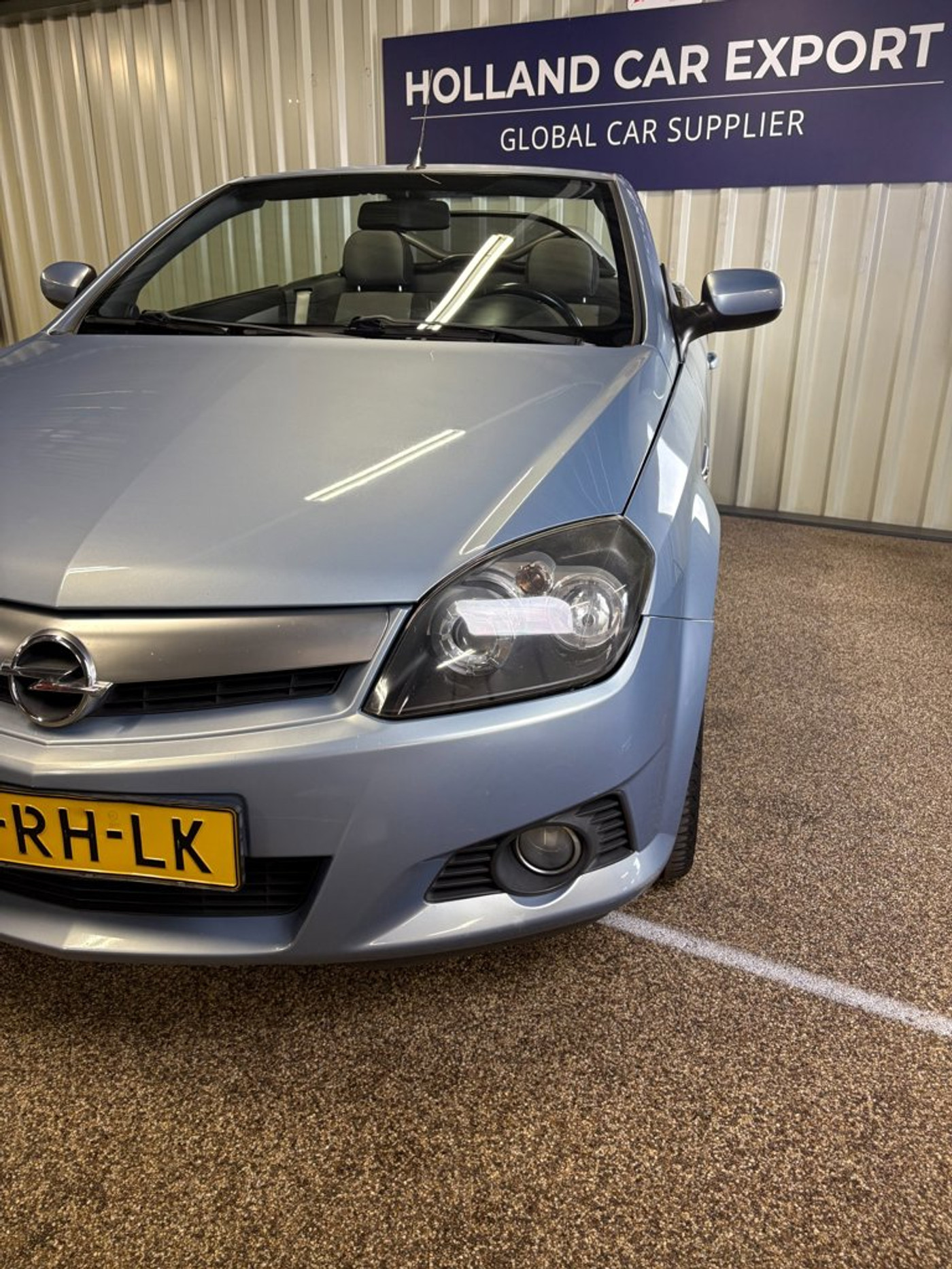 Foto van Opel Tigra