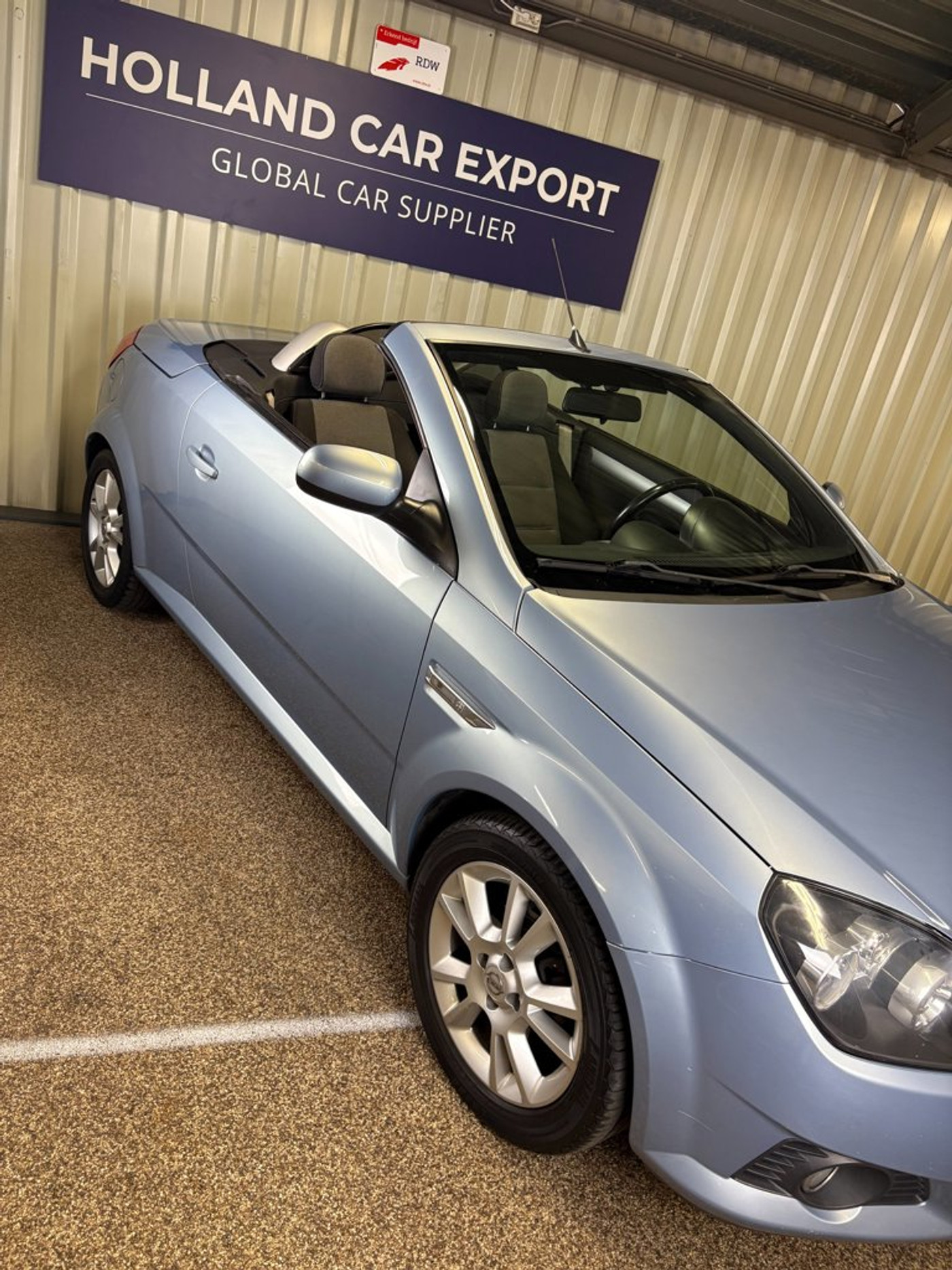 Foto van Opel Tigra