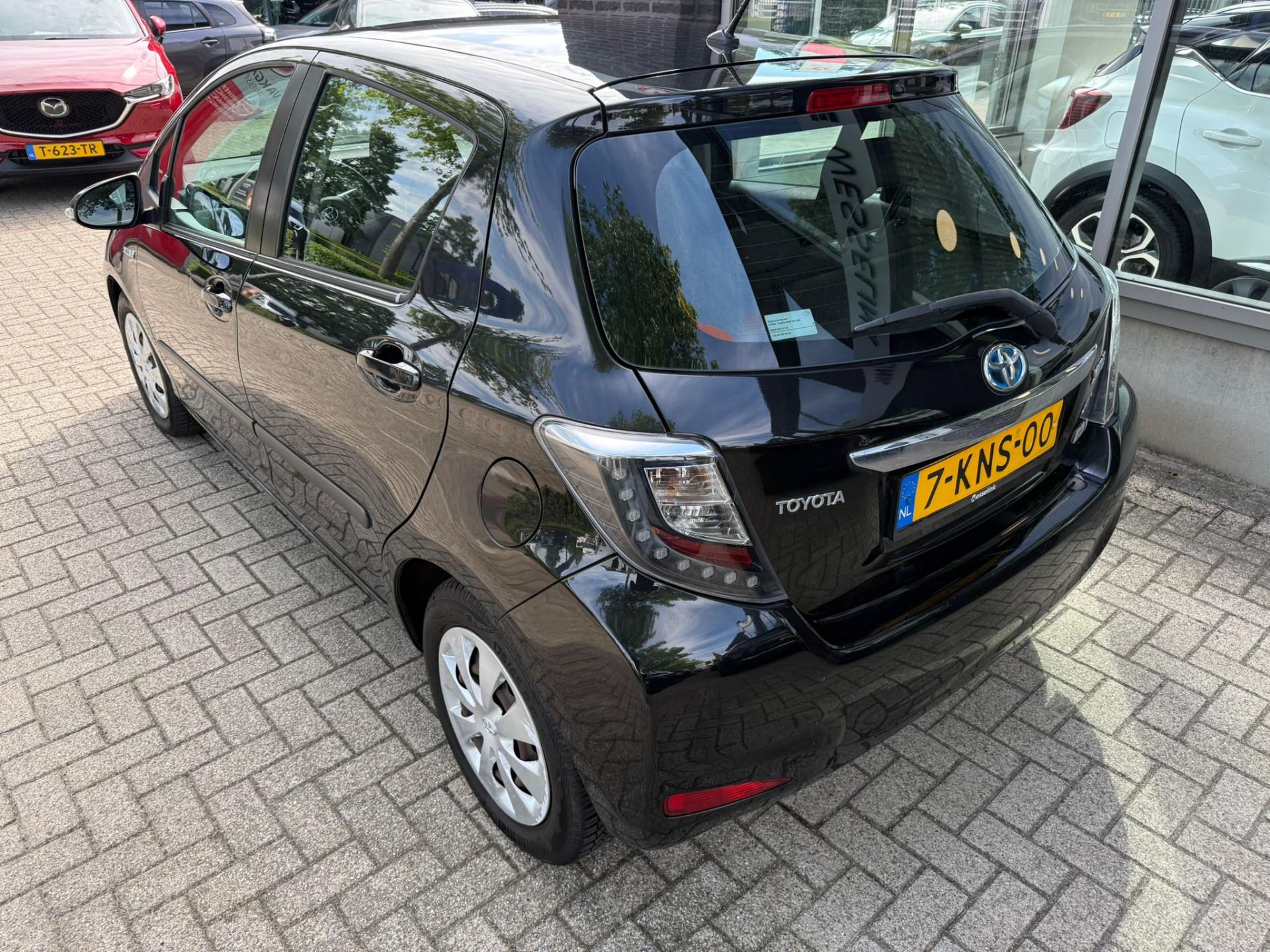 Foto van Toyota Toyota Yaris Hybrid