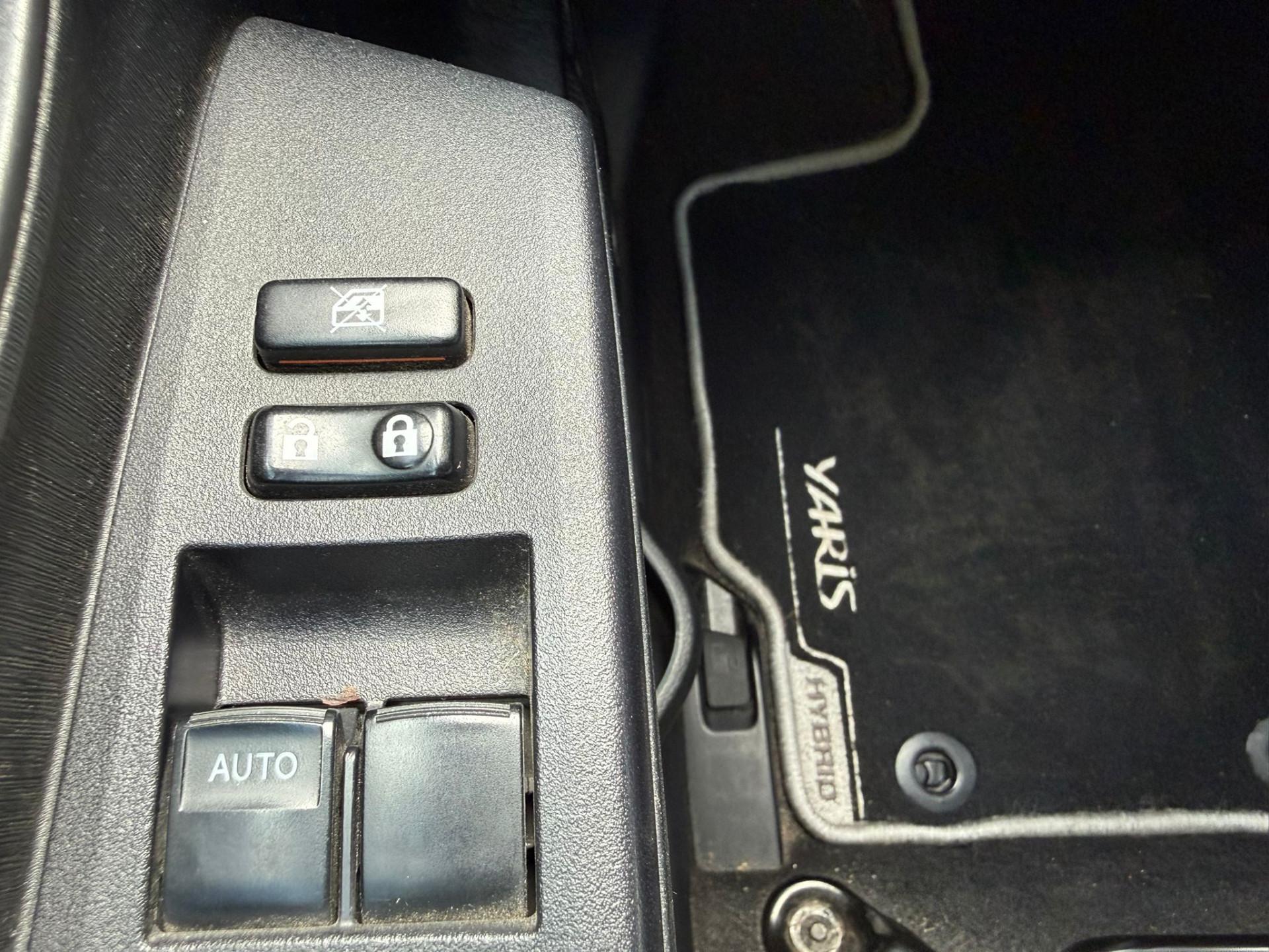 Foto van Toyota Toyota Yaris Hybrid