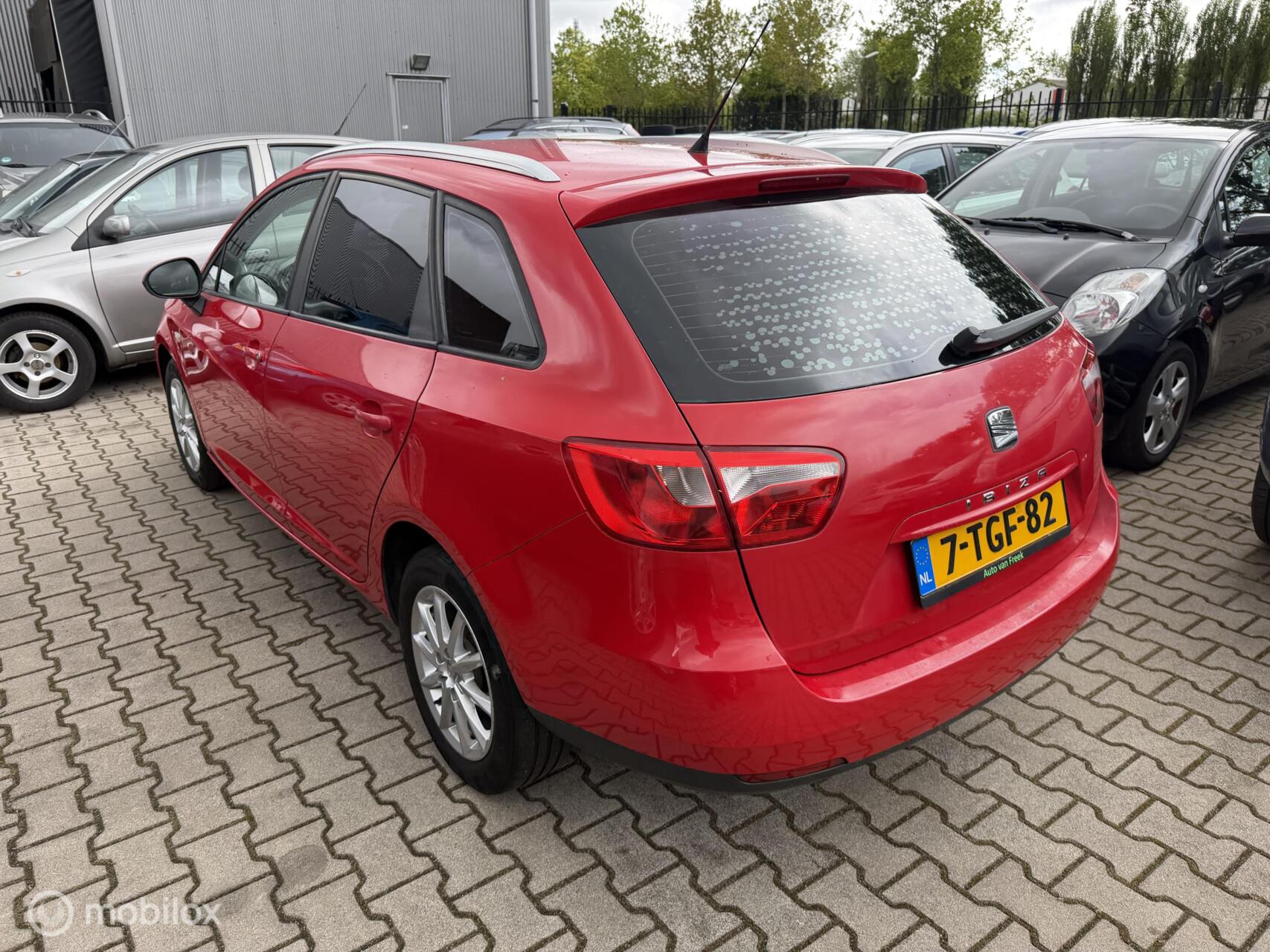 Foto van Seat Ibiza ST