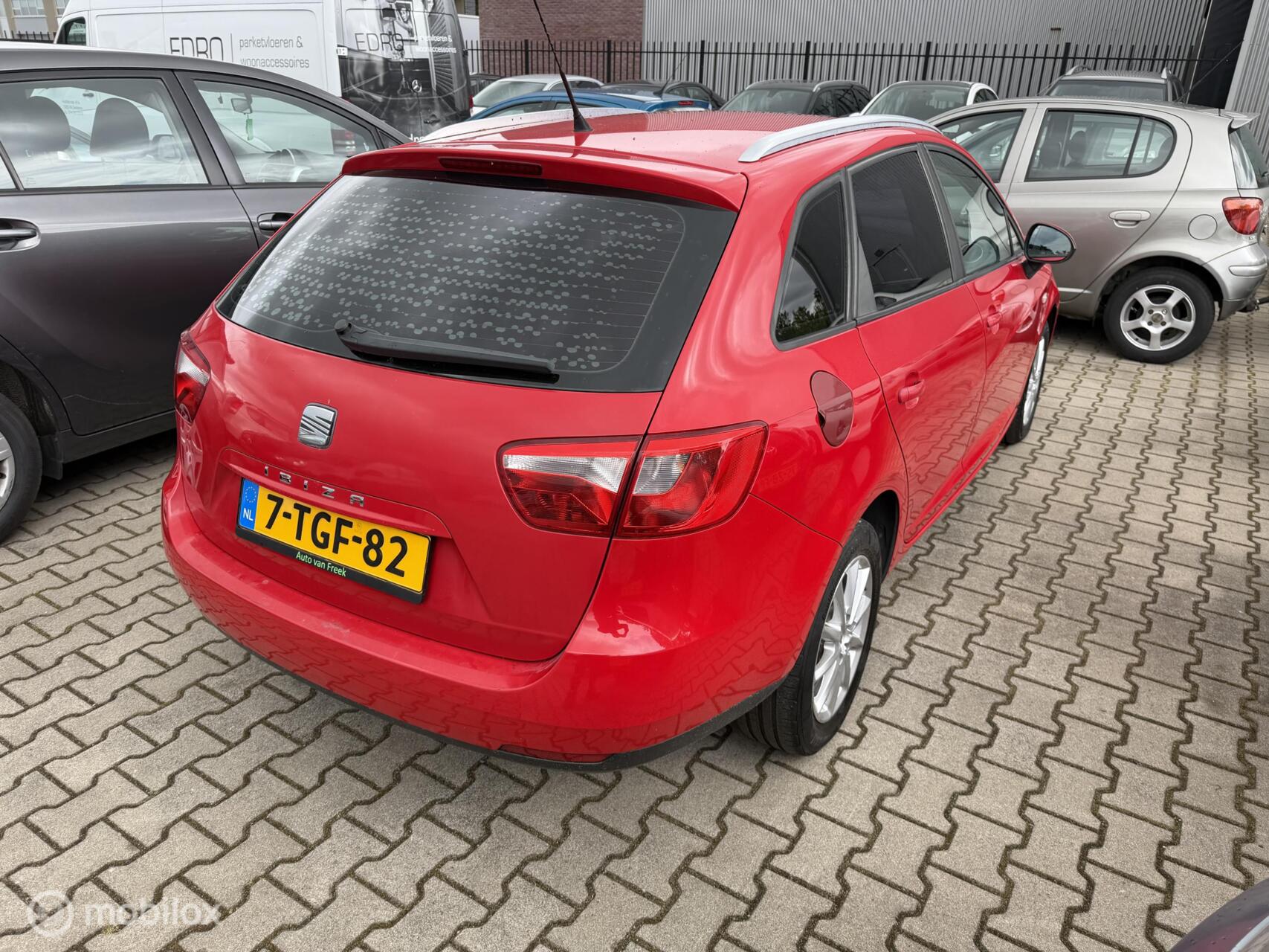 Foto van Seat Ibiza ST