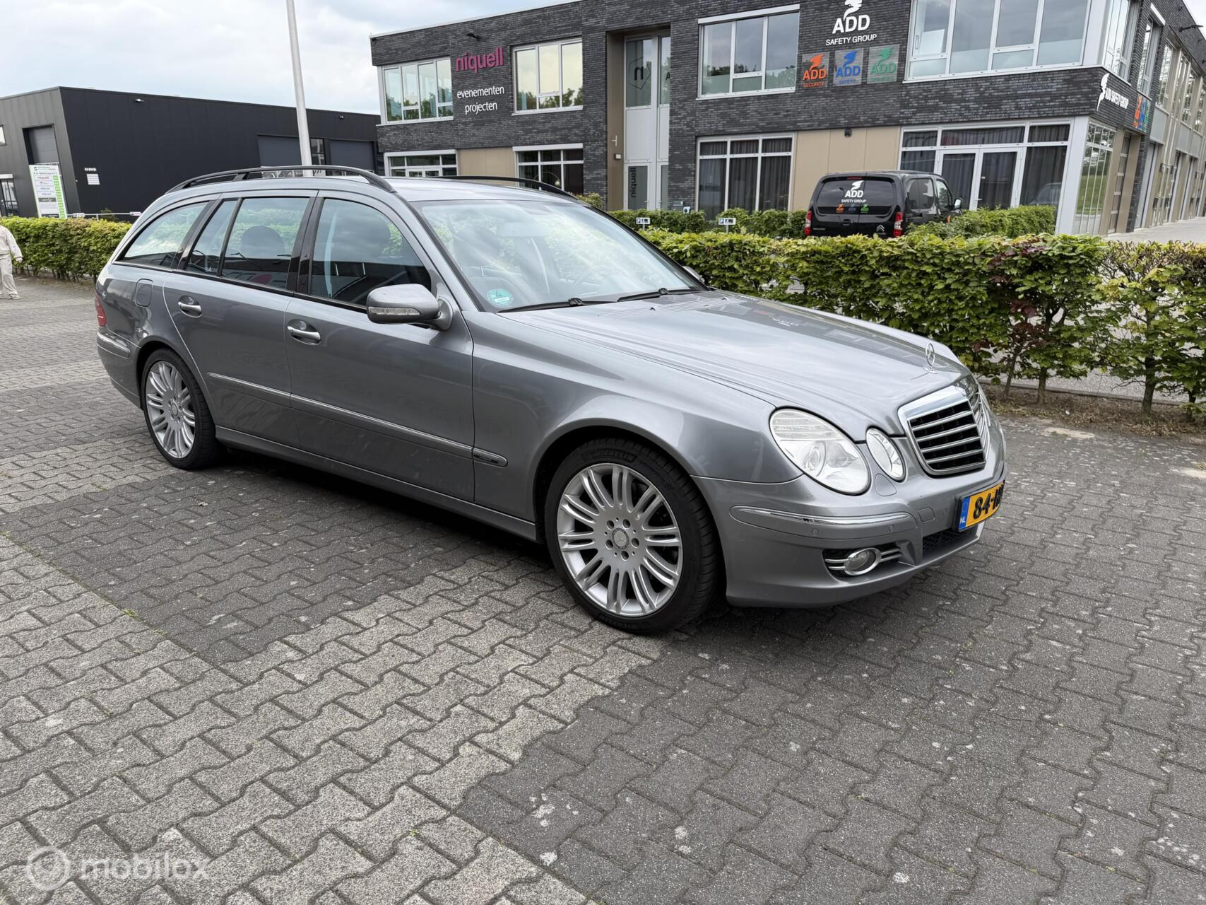Mercedes-Benz E 280 CDI 280 CDI Avantgarde goed onderhoude 2008 - voorkant
