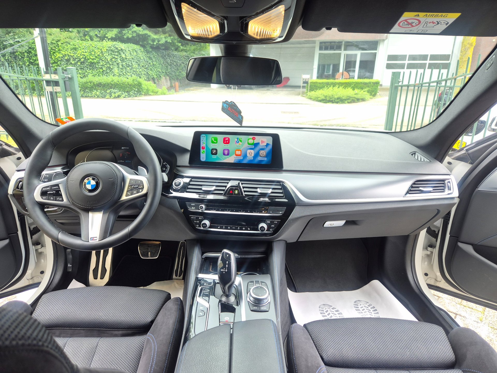 Foto van BMW 530e