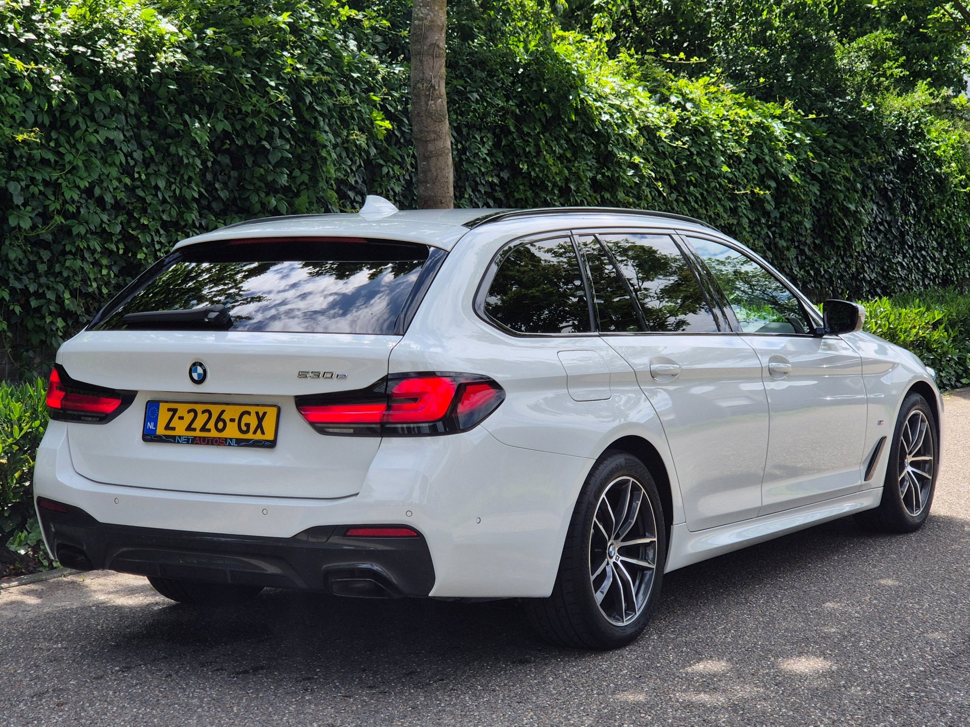 Foto van BMW 530e