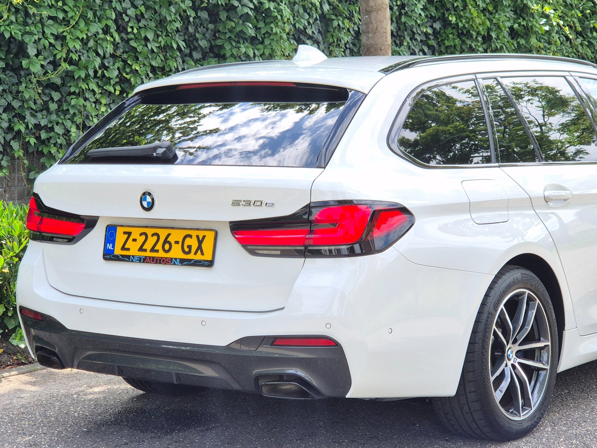 Foto van BMW 530e