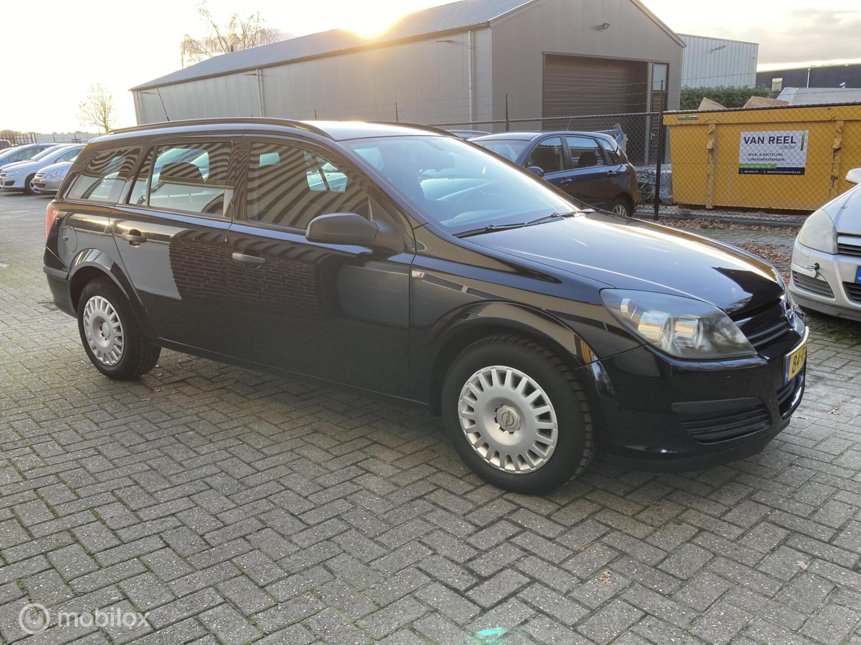 Foto van Opel Astra Station Wagon