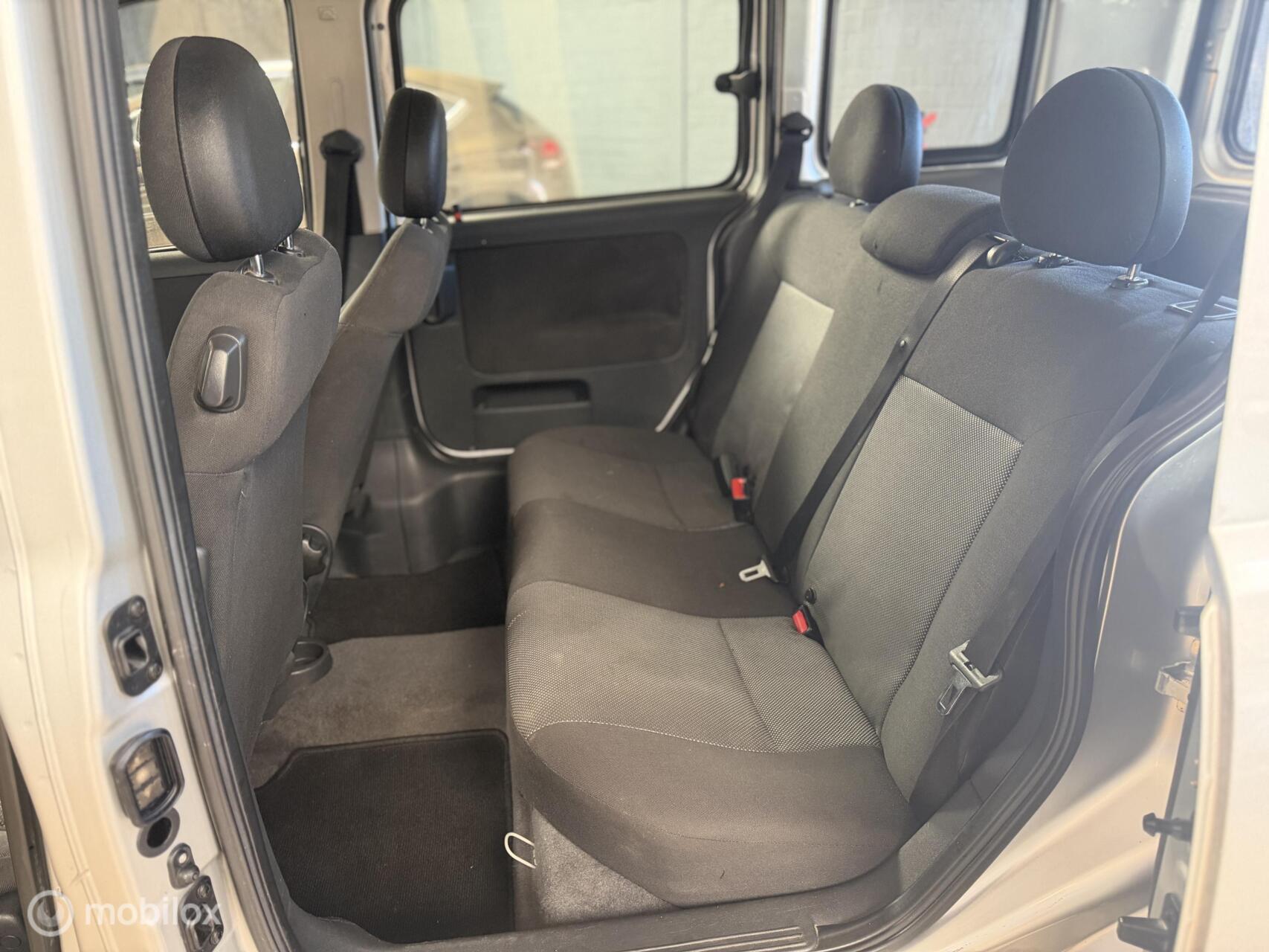 Foto van Opel Combo-c