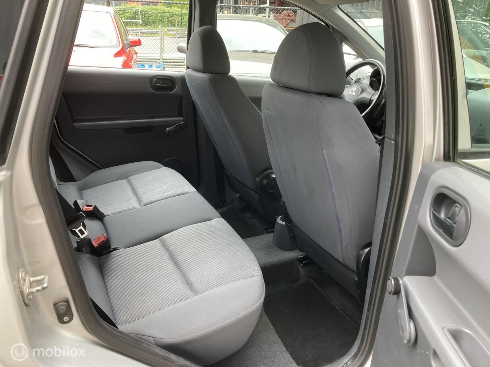 Foto van Mitsubishi Mitsubishi Colt