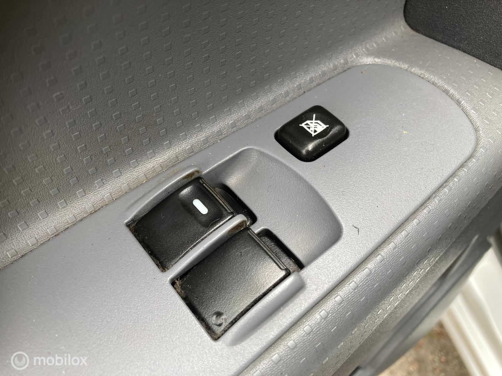 Foto van Mitsubishi Mitsubishi Colt