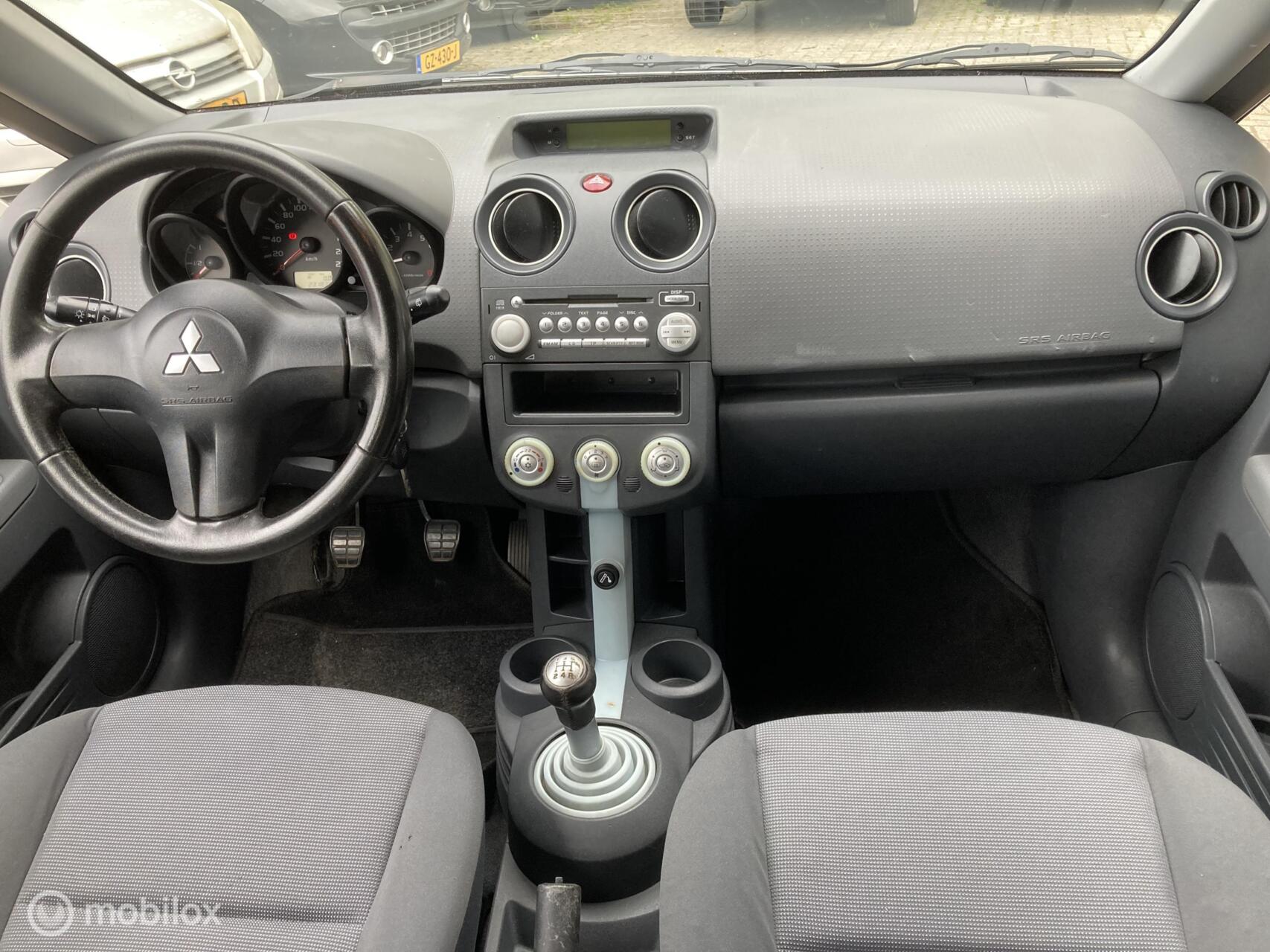Foto van Mitsubishi Mitsubishi Colt