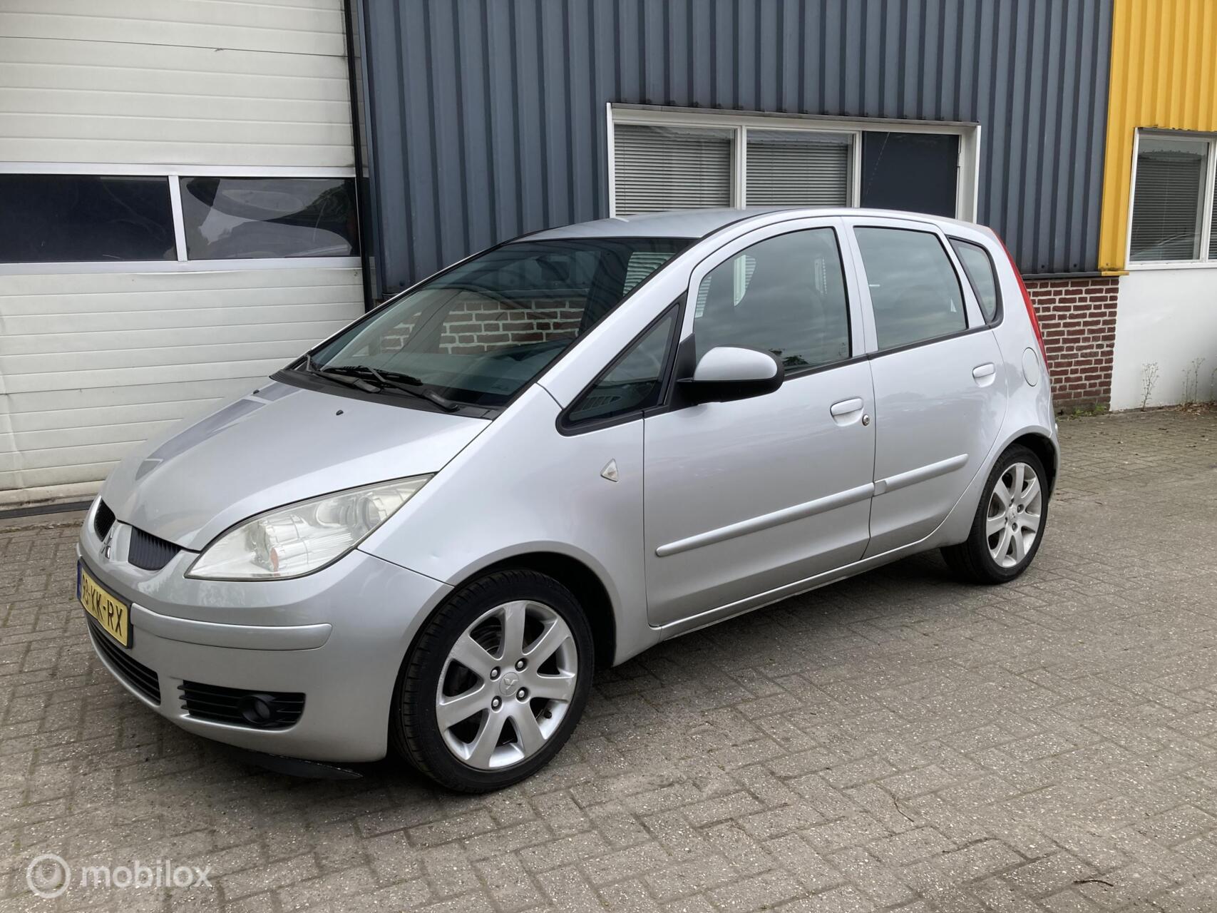 Foto van Mitsubishi Mitsubishi Colt