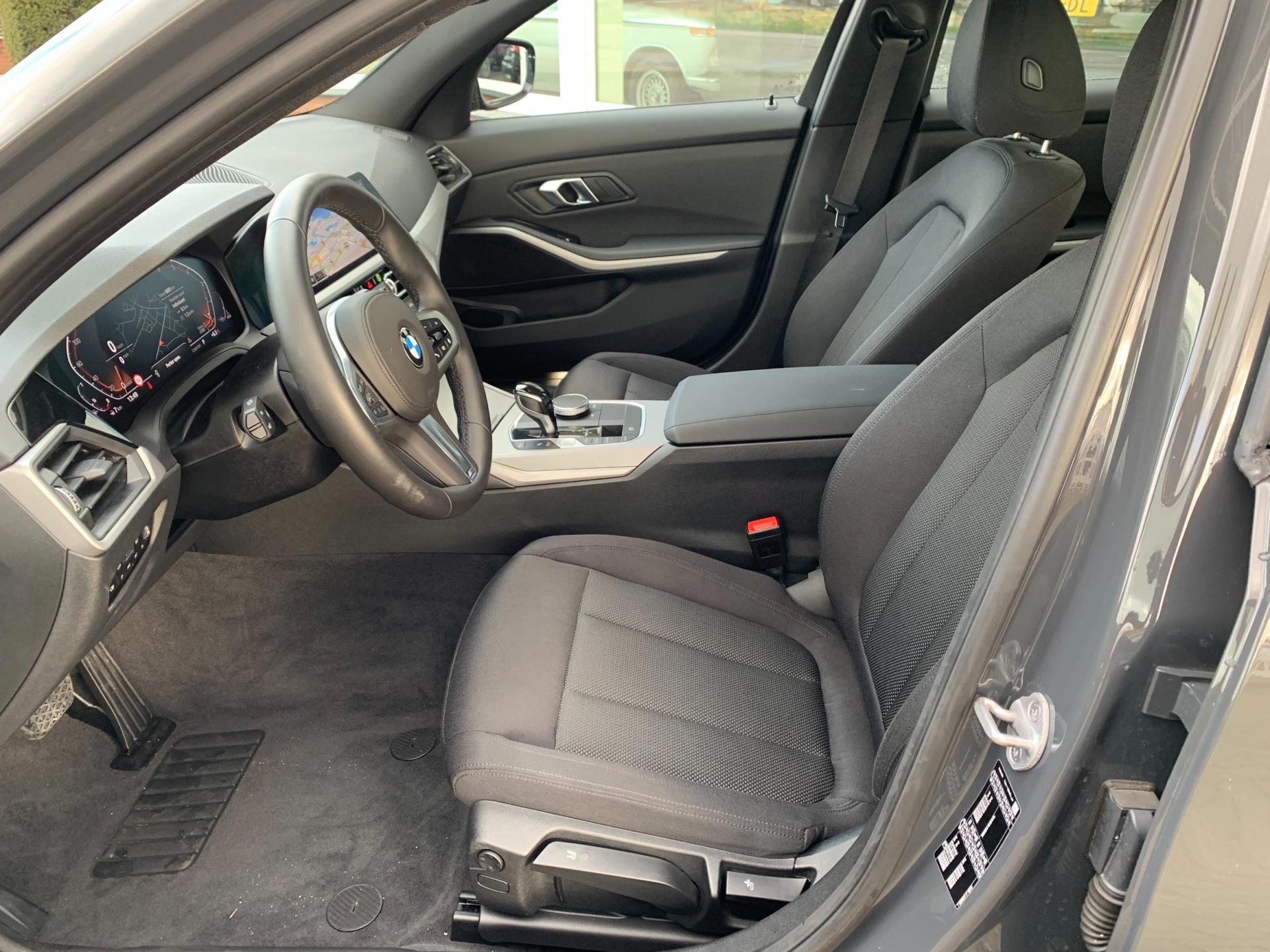 Foto van BMW 320i