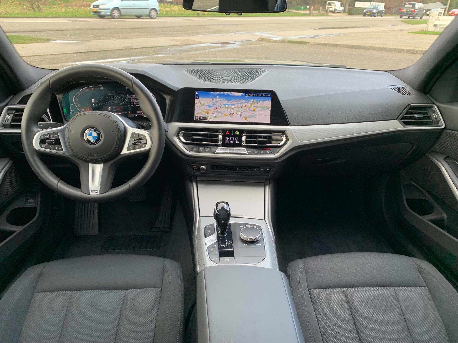 Foto van BMW 320i