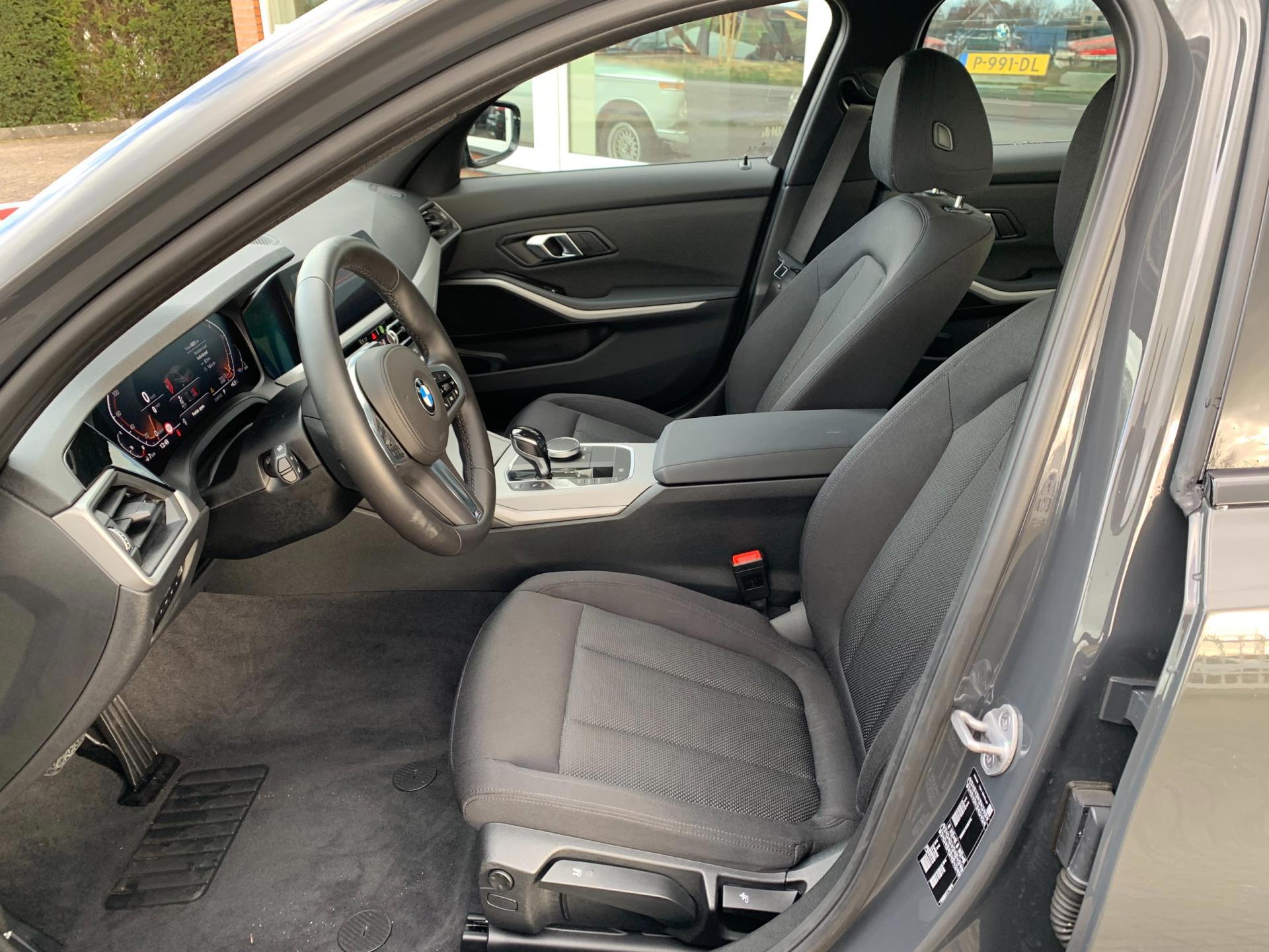 Foto van BMW 320i