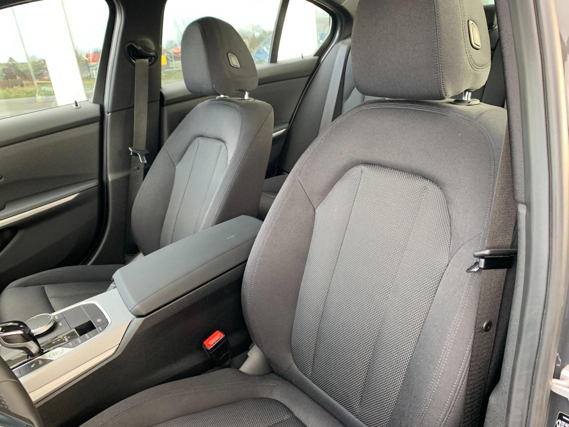 Foto van BMW 320i
