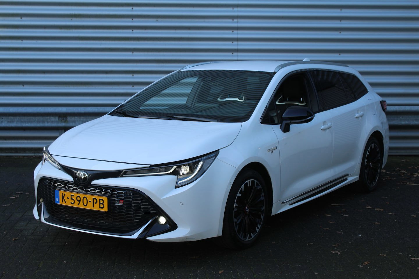 Toyota Toyota Corolla 1.8 Hybrid 140pk GR-Sport AUTOMAAT NL-Auto NAP 2021 - voorkant