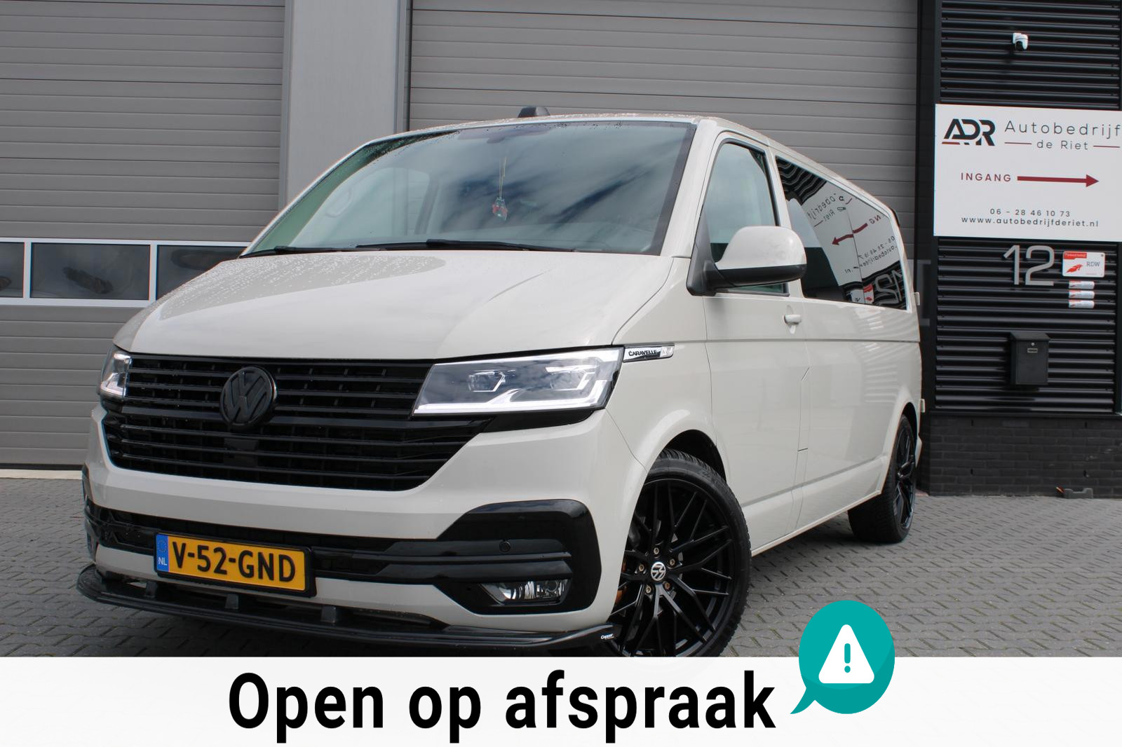 Volkswagen Kombi 2.0 TDI 150 PK DSG 20''LM/AIRCO/CRUISE/DUBBELCABINE/TREKHAAK/FULL LED/ASCOTGREY 2023 - voorkant