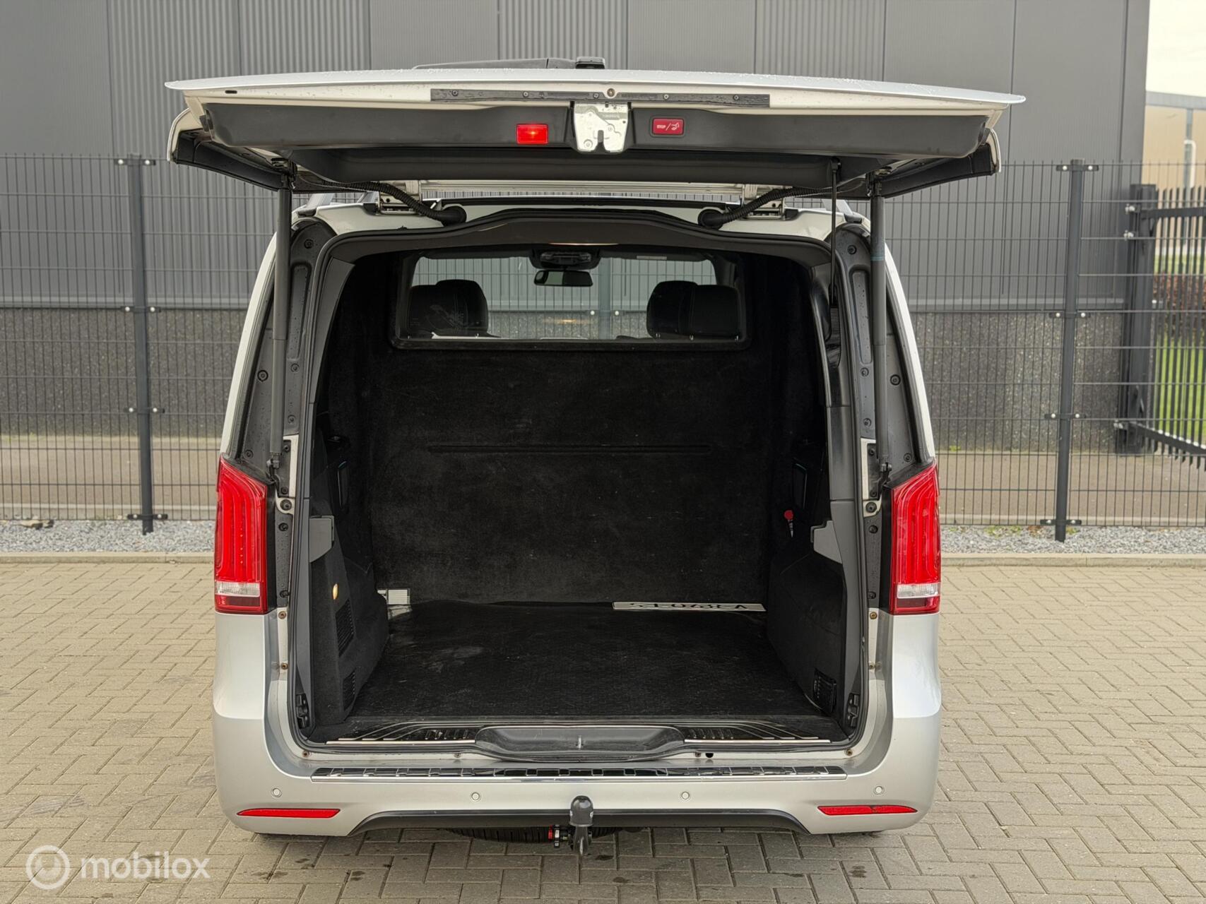 Foto van Mercedes-Benz V-klasse