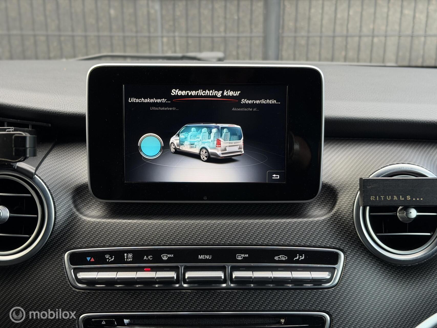 Foto van Mercedes-Benz V-klasse