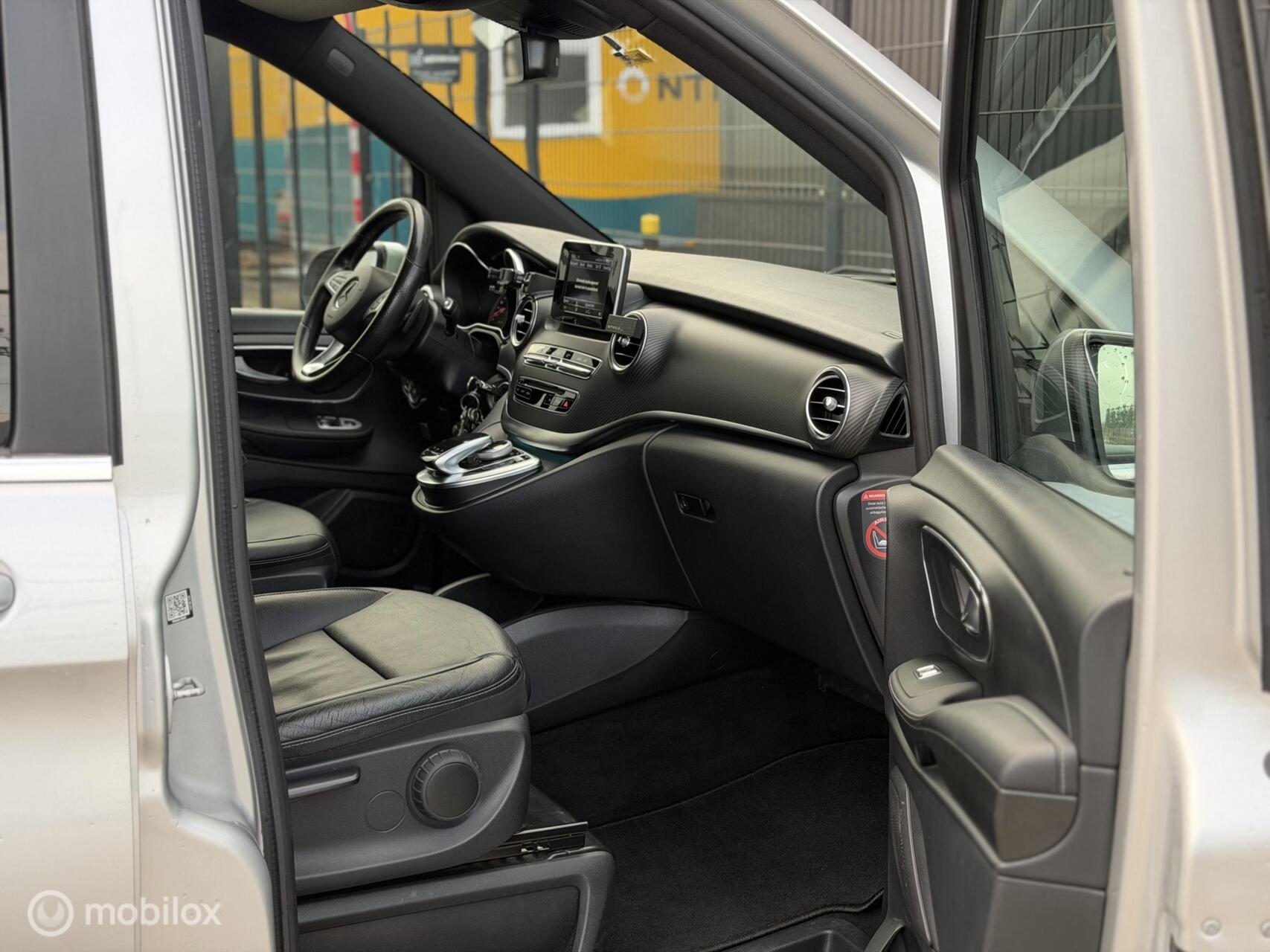 Foto van Mercedes-Benz V-klasse